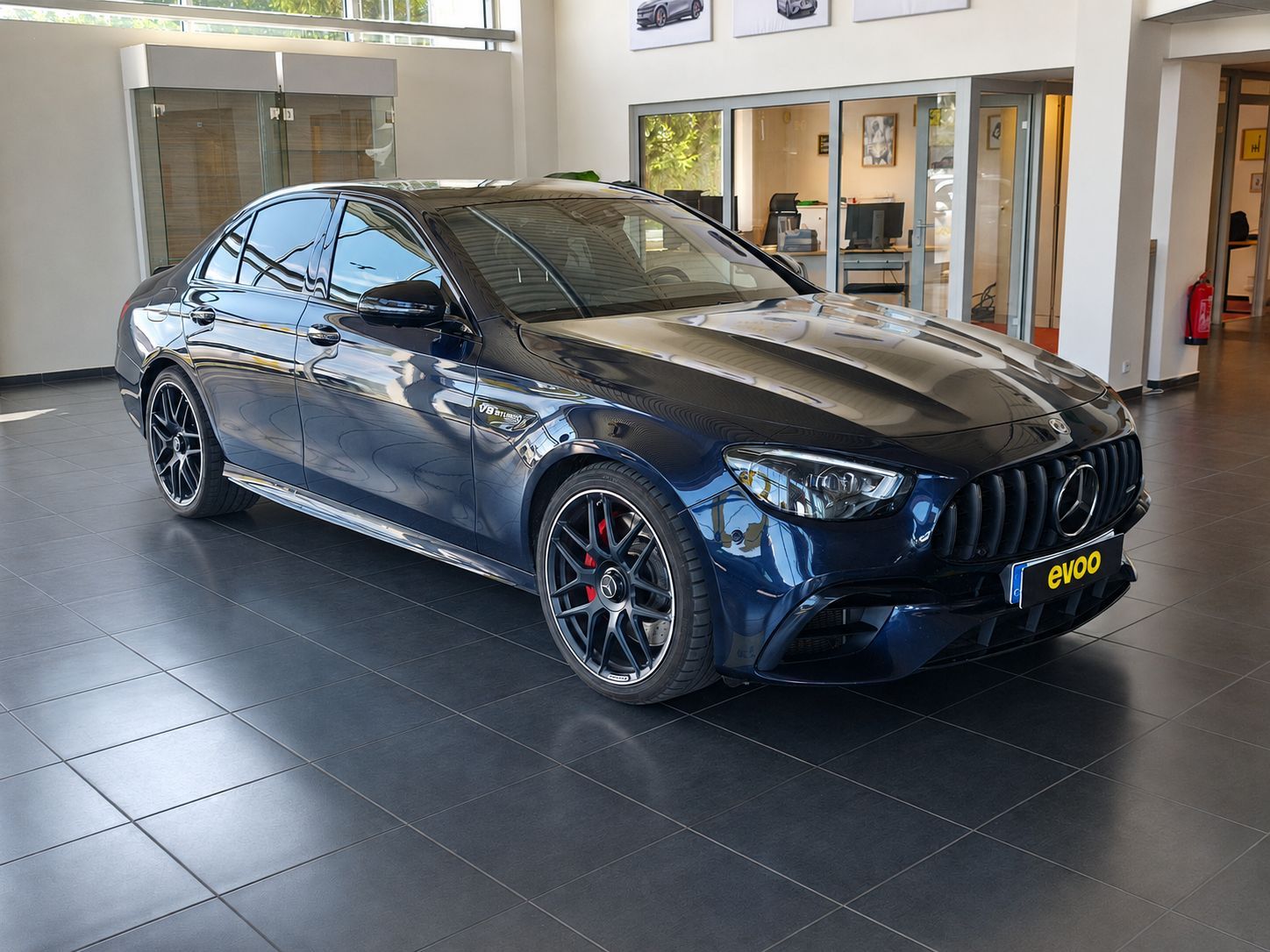 Mercedes-Benz Třídy E, 4MATIC PERFORMENS - fotka 3