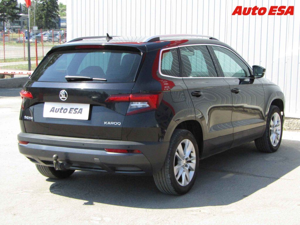 Škoda Karoq, 1.6TDi,ČR - fotka 4
