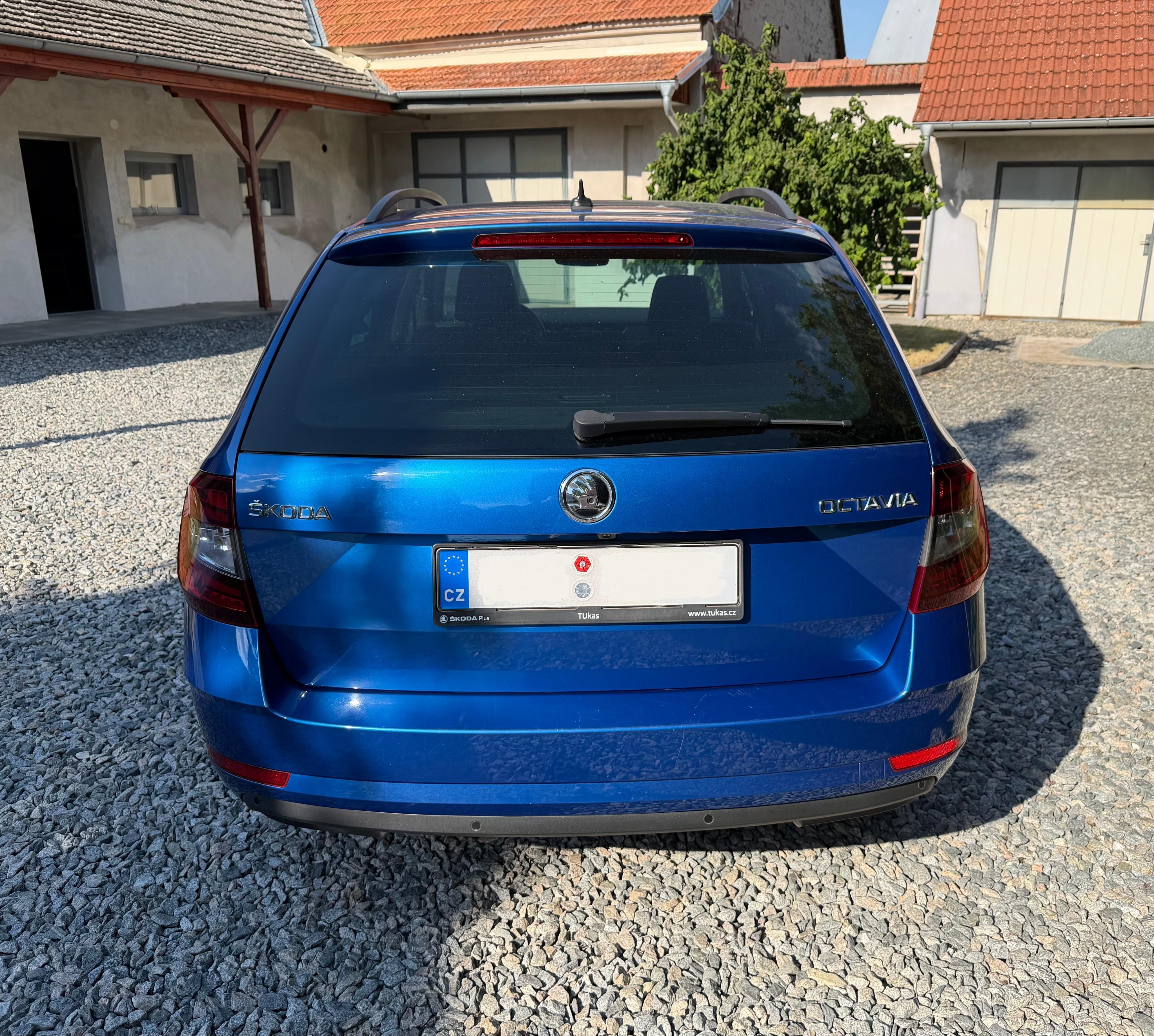 Škoda Octavia, 2.0 TDI 110kW Style Combi - fotka 5