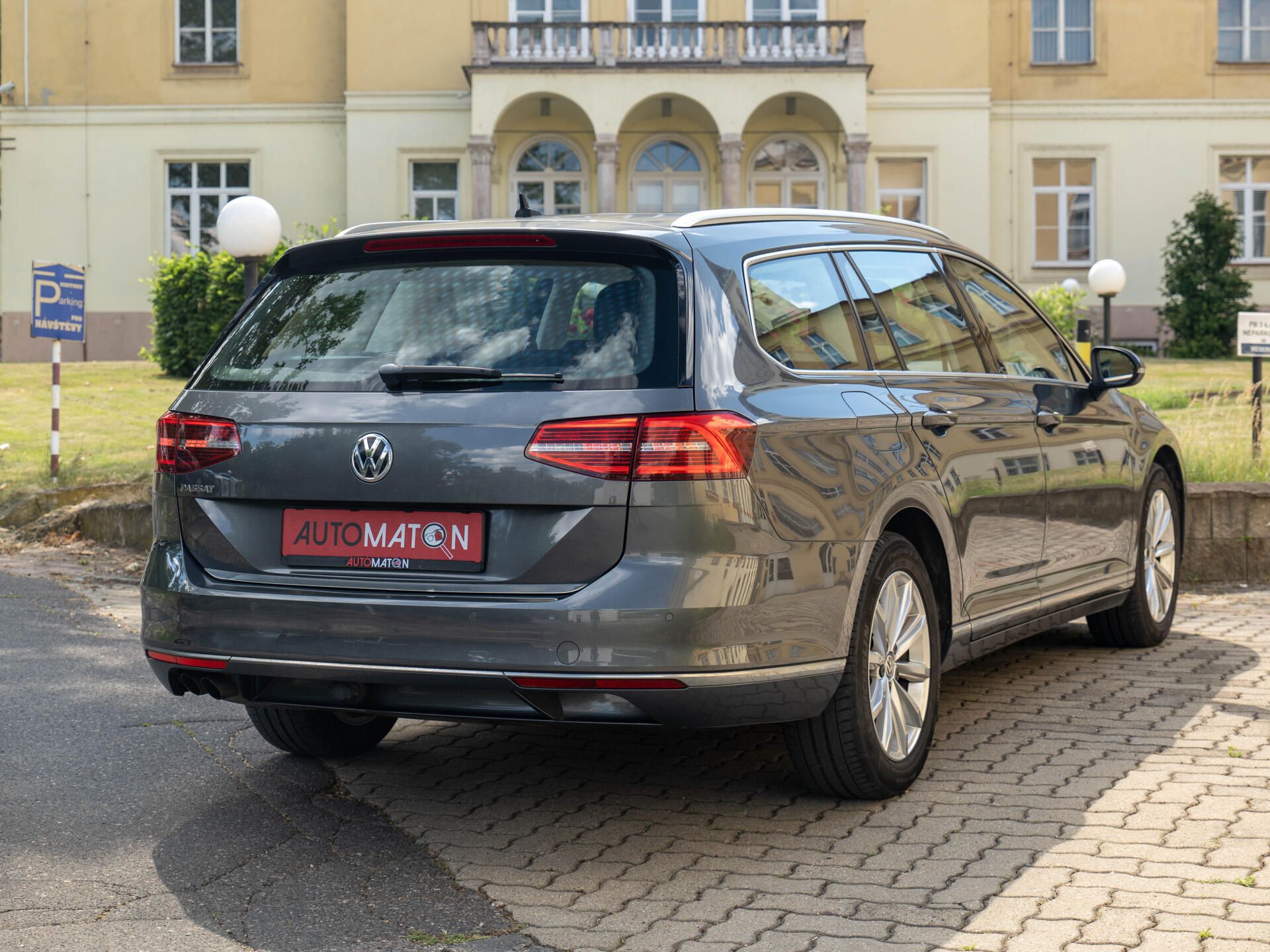 Volkswagen Passat, 1.8 TSI 132kW DSG Matrix Kessy - fotka 6