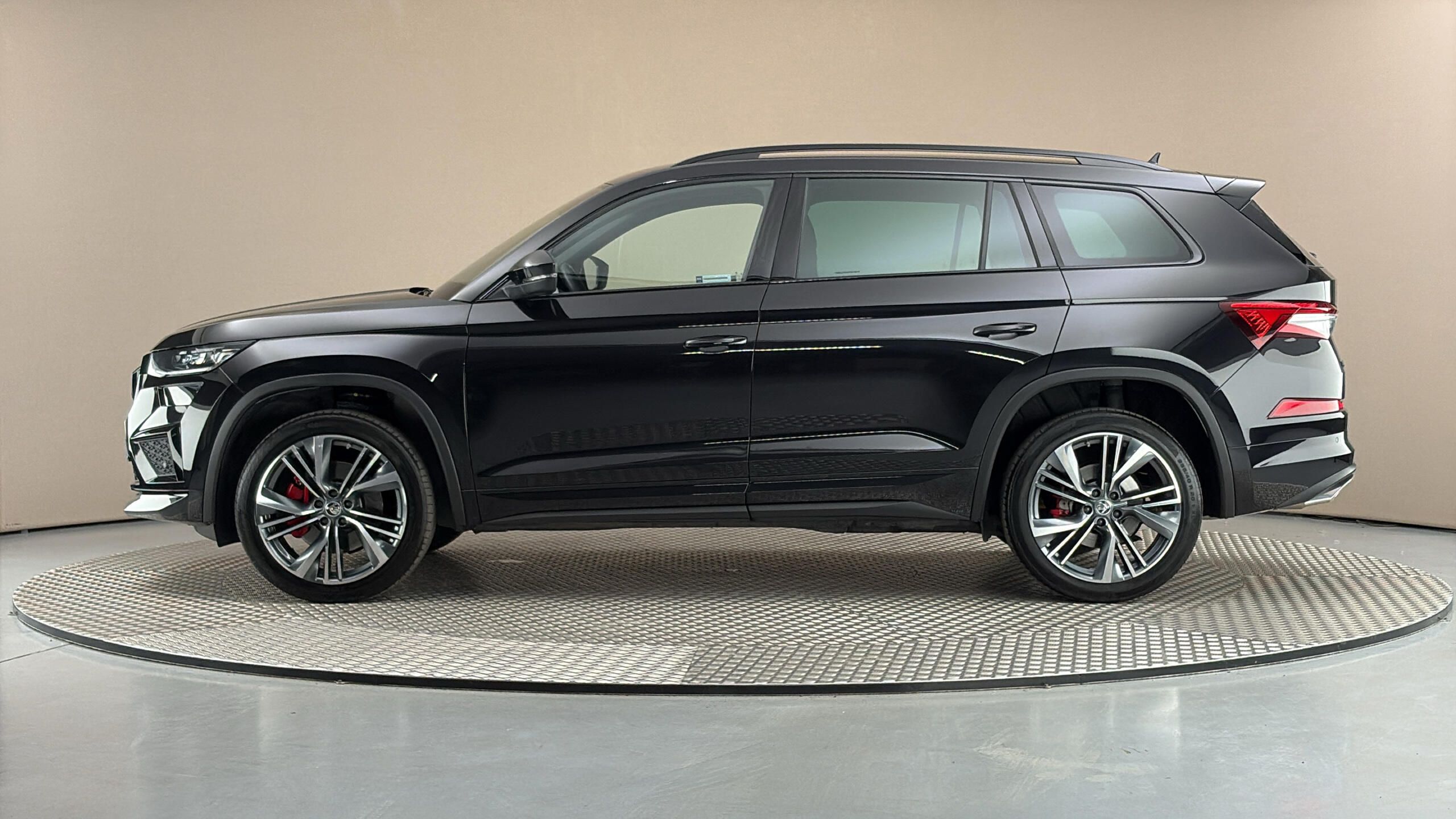 Škoda Kodiaq, 2.0 TSI DSG 4x4 RS - fotka 4