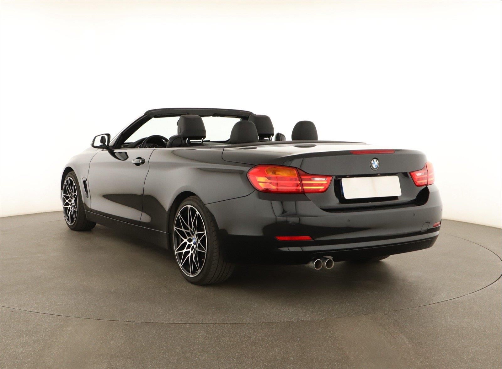 BMW Řada 4, 420d, Automat, Kůže, Navi - fotka 4