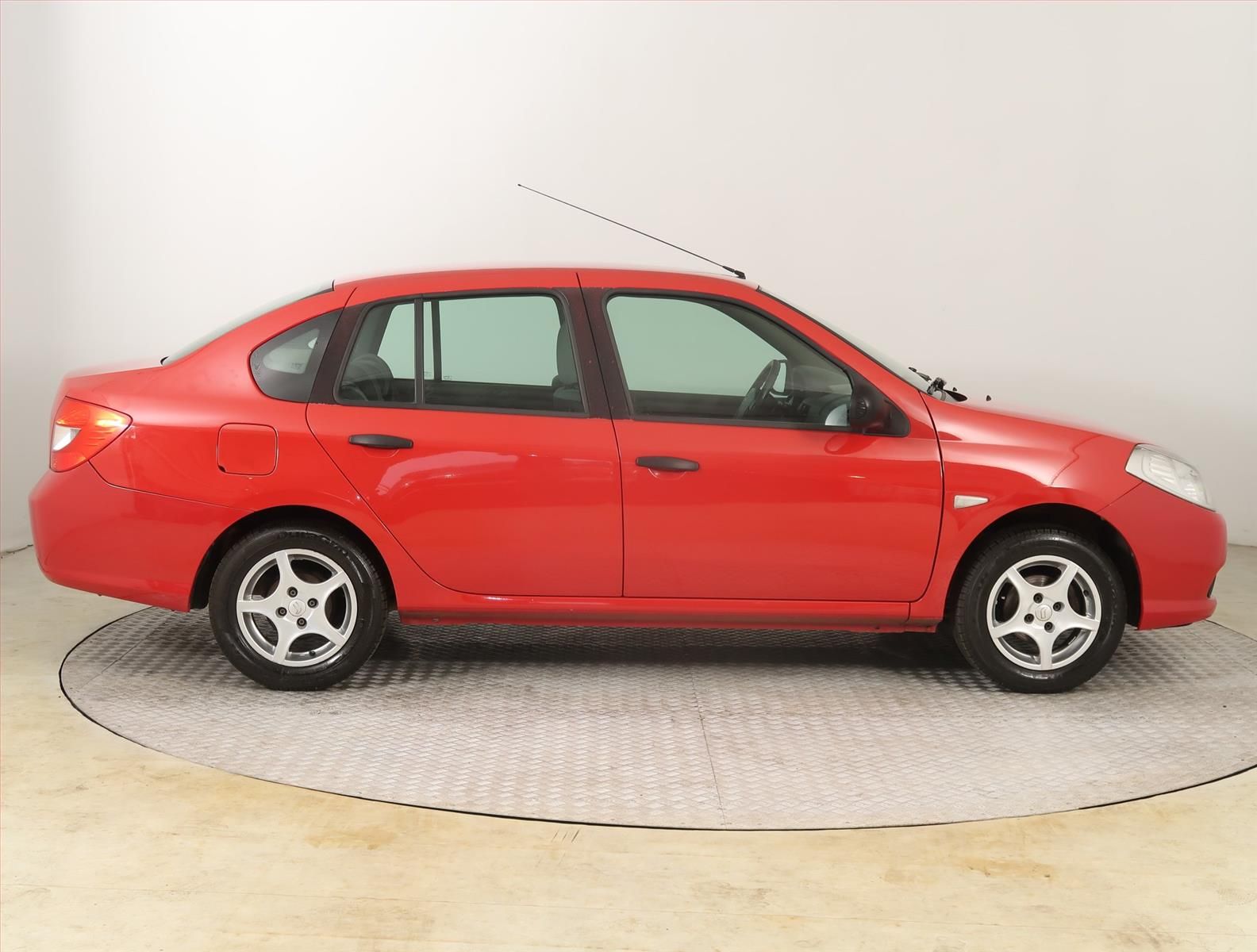 Renault Thalia, 1.2 16V, za skvělou cenu - fotka 6