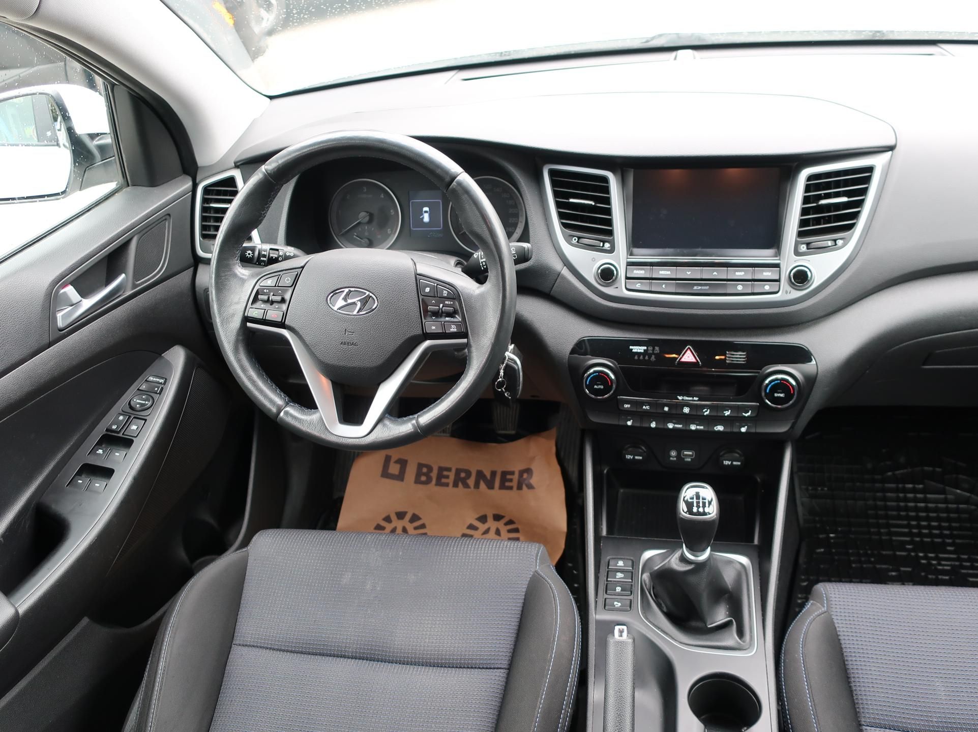 Hyundai Tucson, 1.7CRDi 85kW GO CZECH - fotka 2