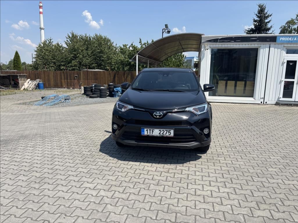 Toyota Rav4, 2,0 D-4D,ČR,1.MAJITEL