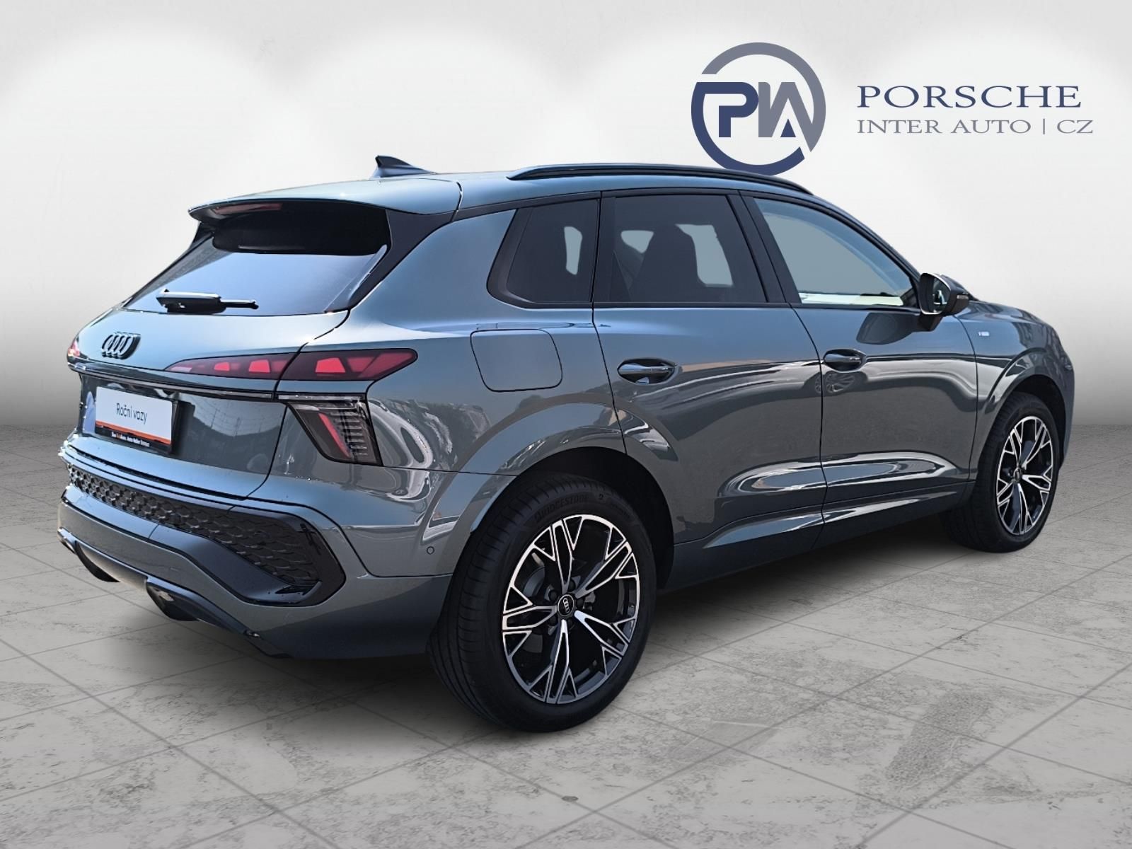Audi Q3, 1.5TFSi 110kW - fotka 2