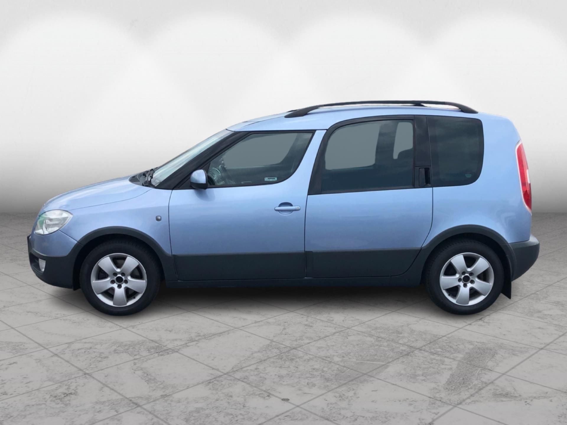 Škoda Roomster, 1.6i Scotline - fotka 3