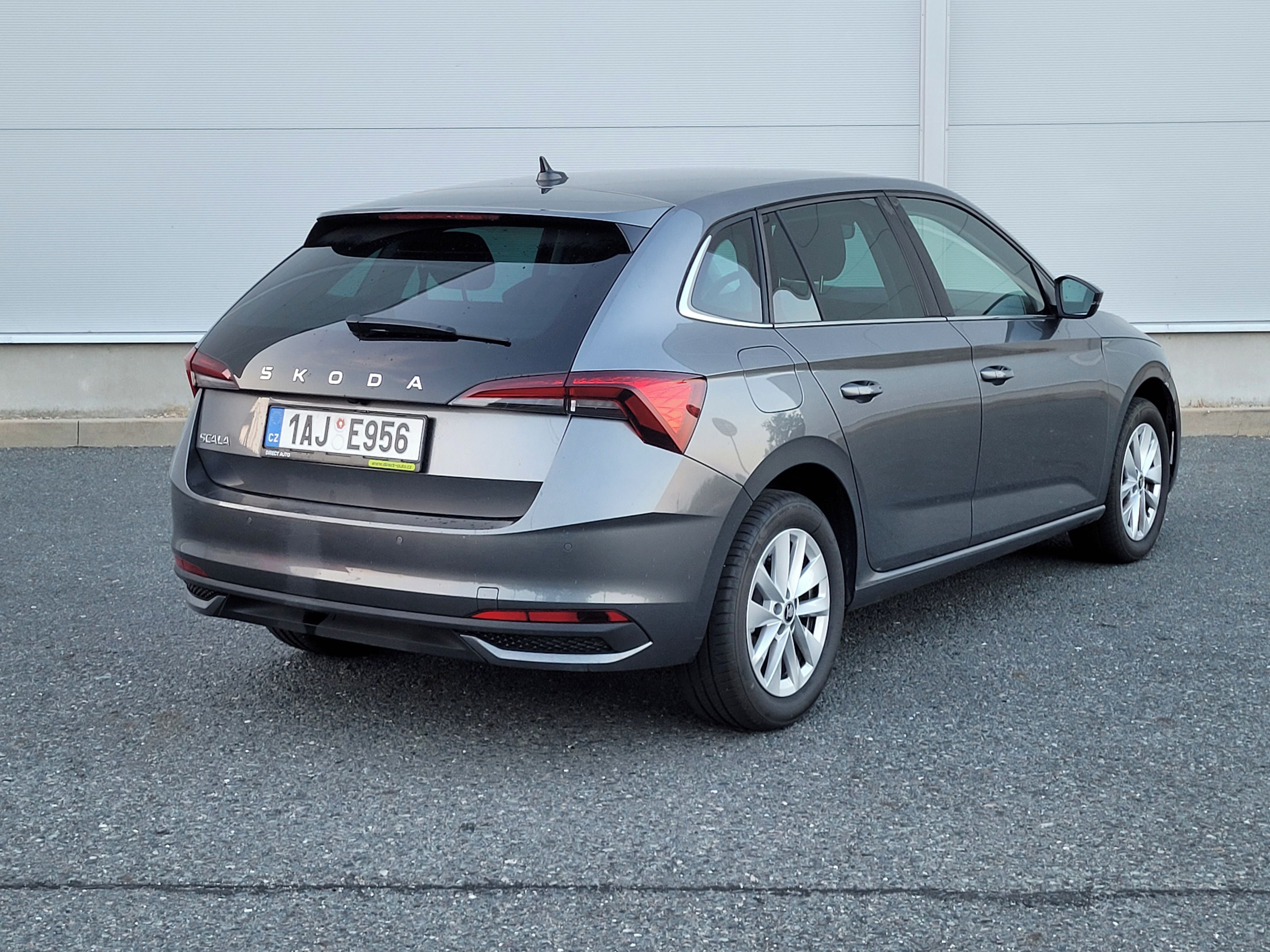 Škoda Scala, 1.0 TSI 81KW TOP SELECTION - fotka 5