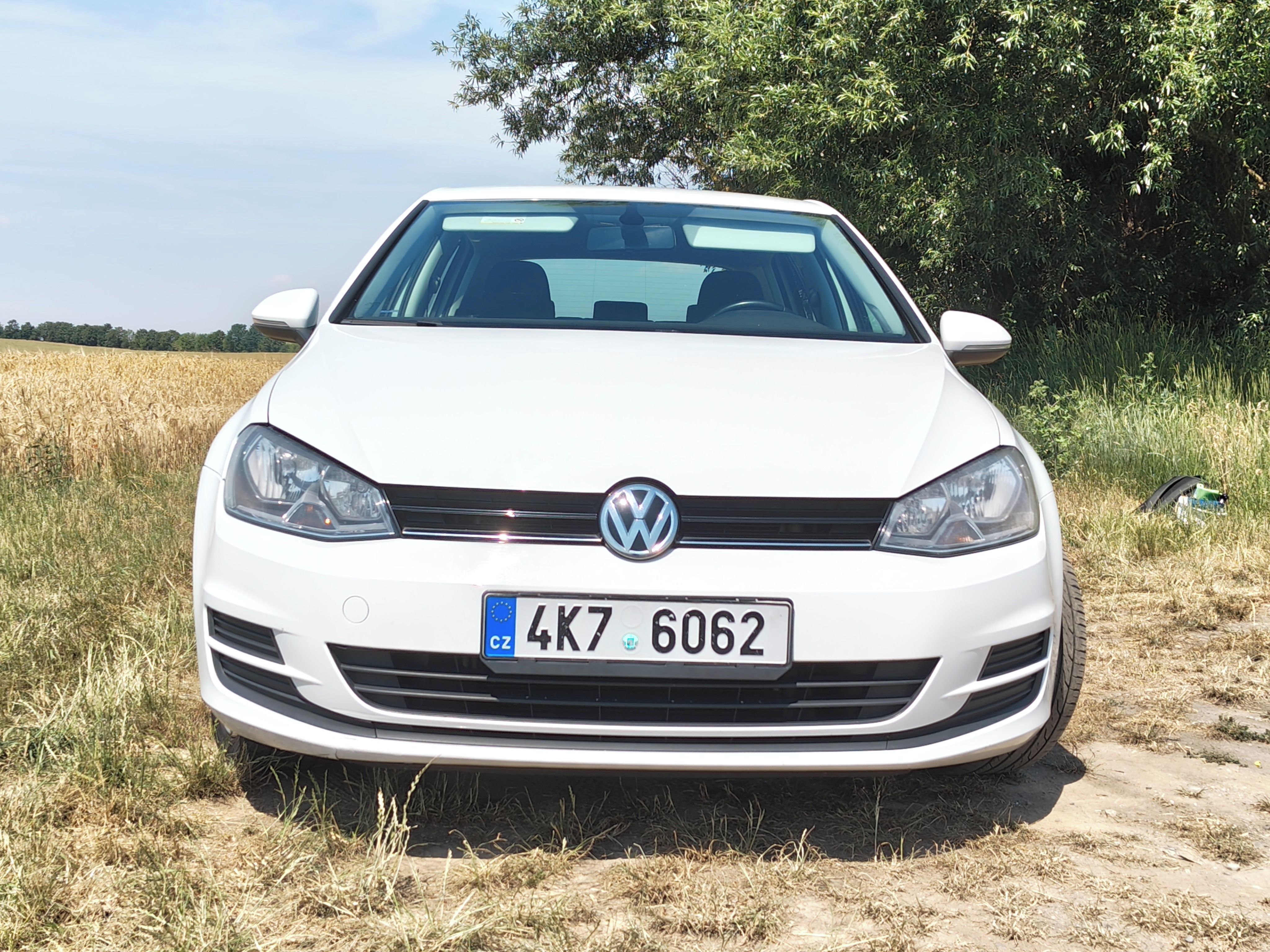 Volkswagen Golf, VW Golf 7 1.2TSI 77kW - fotka 3