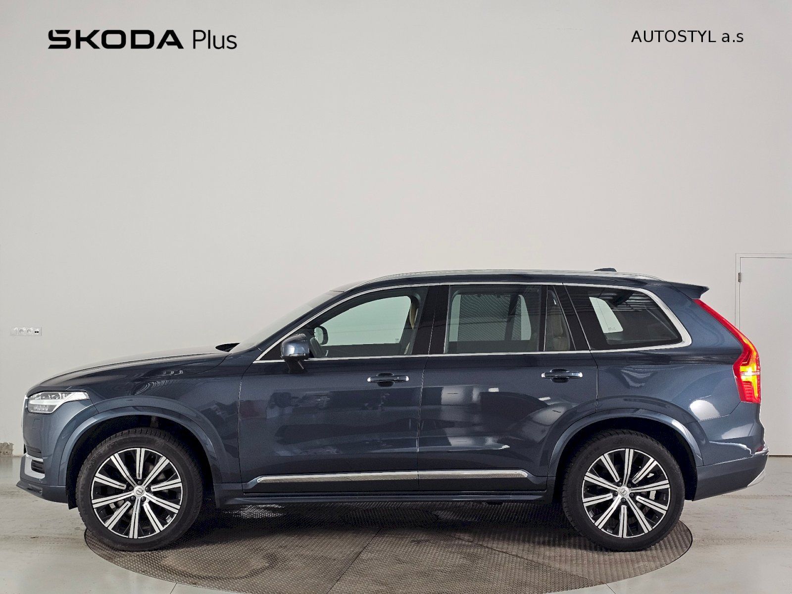 Volvo XC90, B5 AWD INSCRIPTION - fotka 3