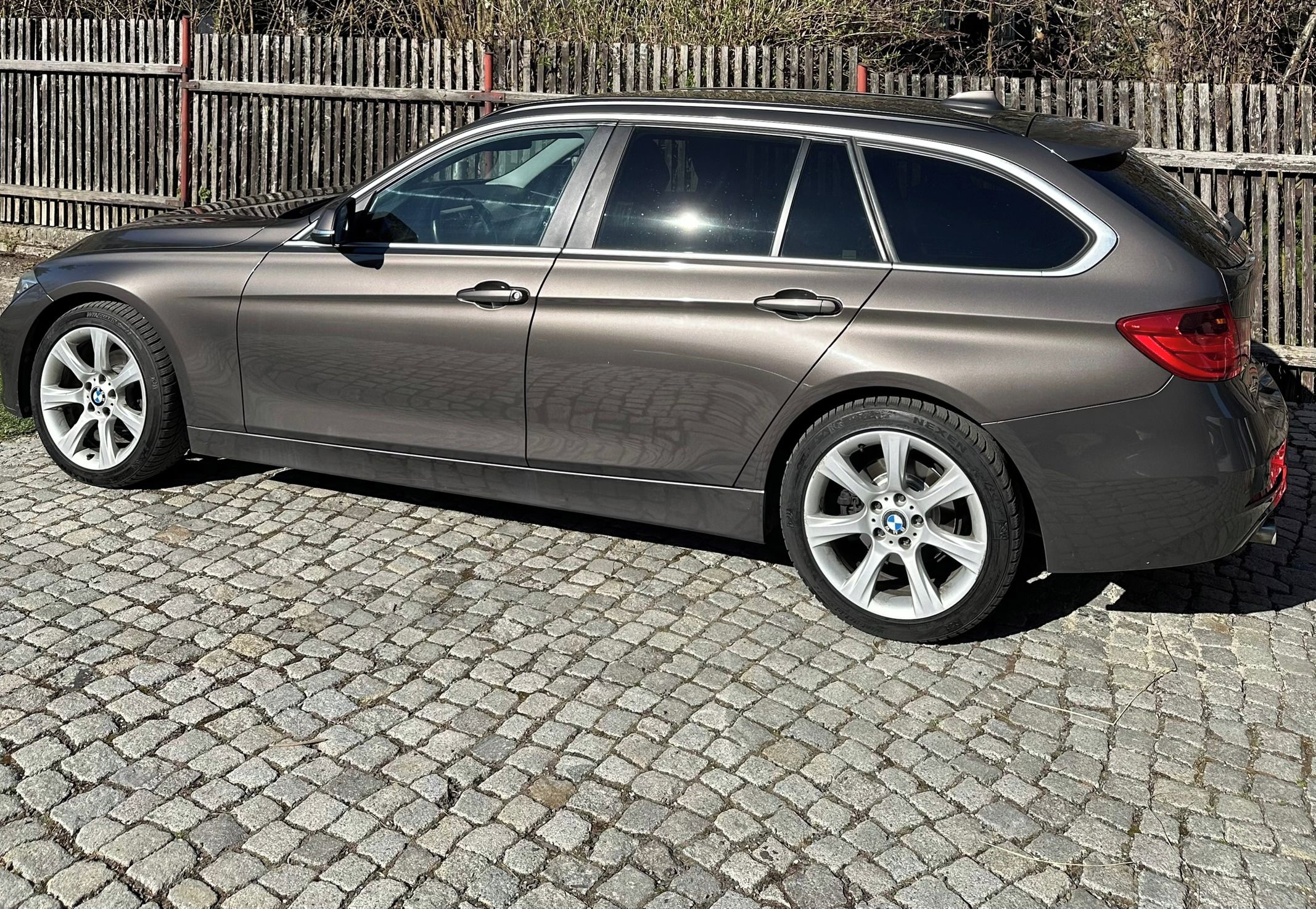 BMW Řada 3, BMW 318 D - fotka 5
