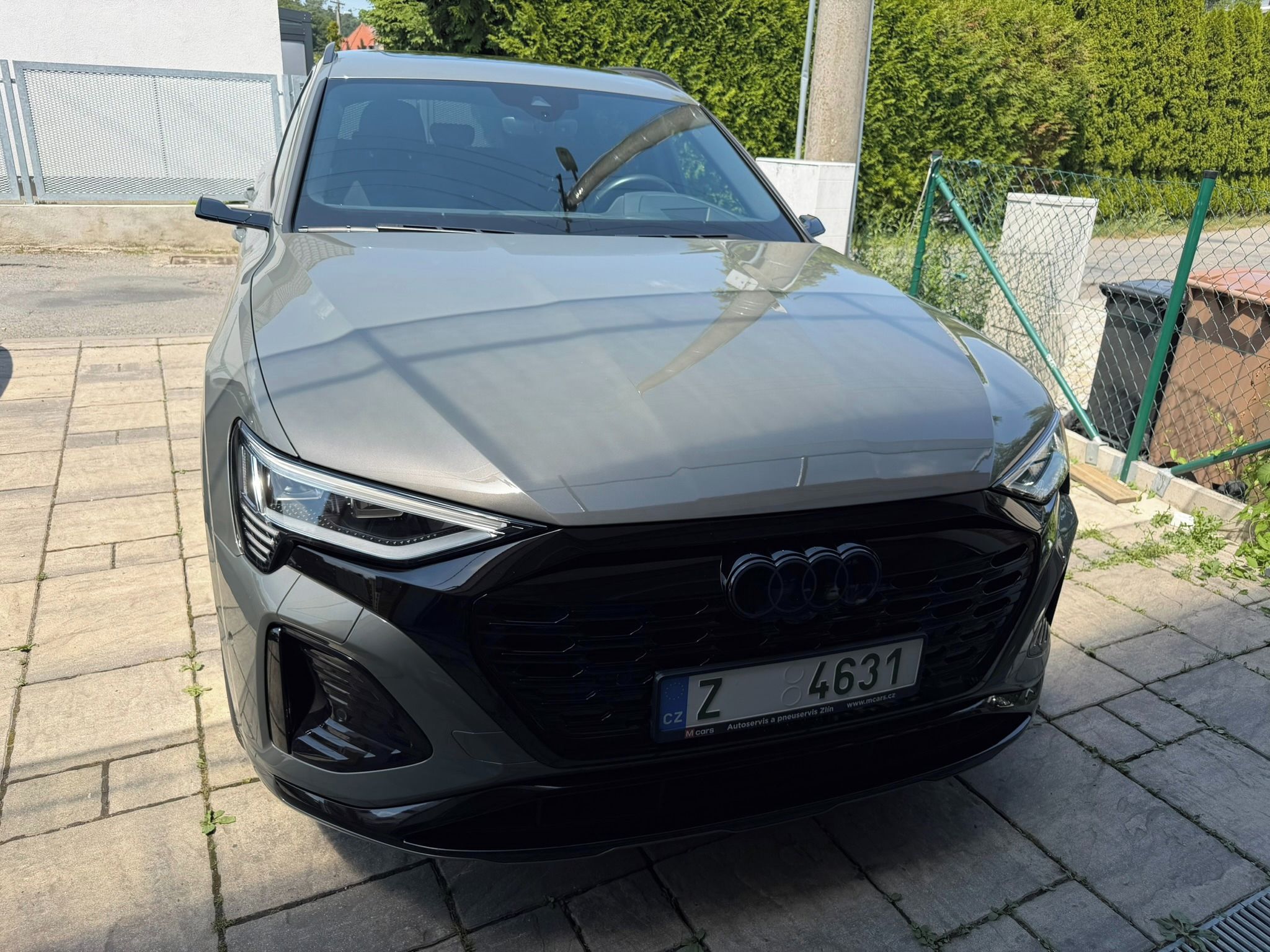 Audi Q8 e-tron, 55 S-LINE Asistenti Panor.22kW - fotka 3