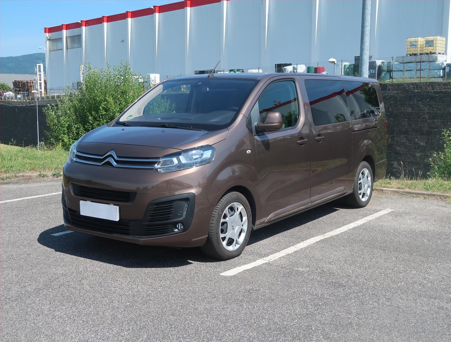 Citroën SpaceTourer, 2.0 BlueHDi, Klima, ČR, 1Maj - fotka 2