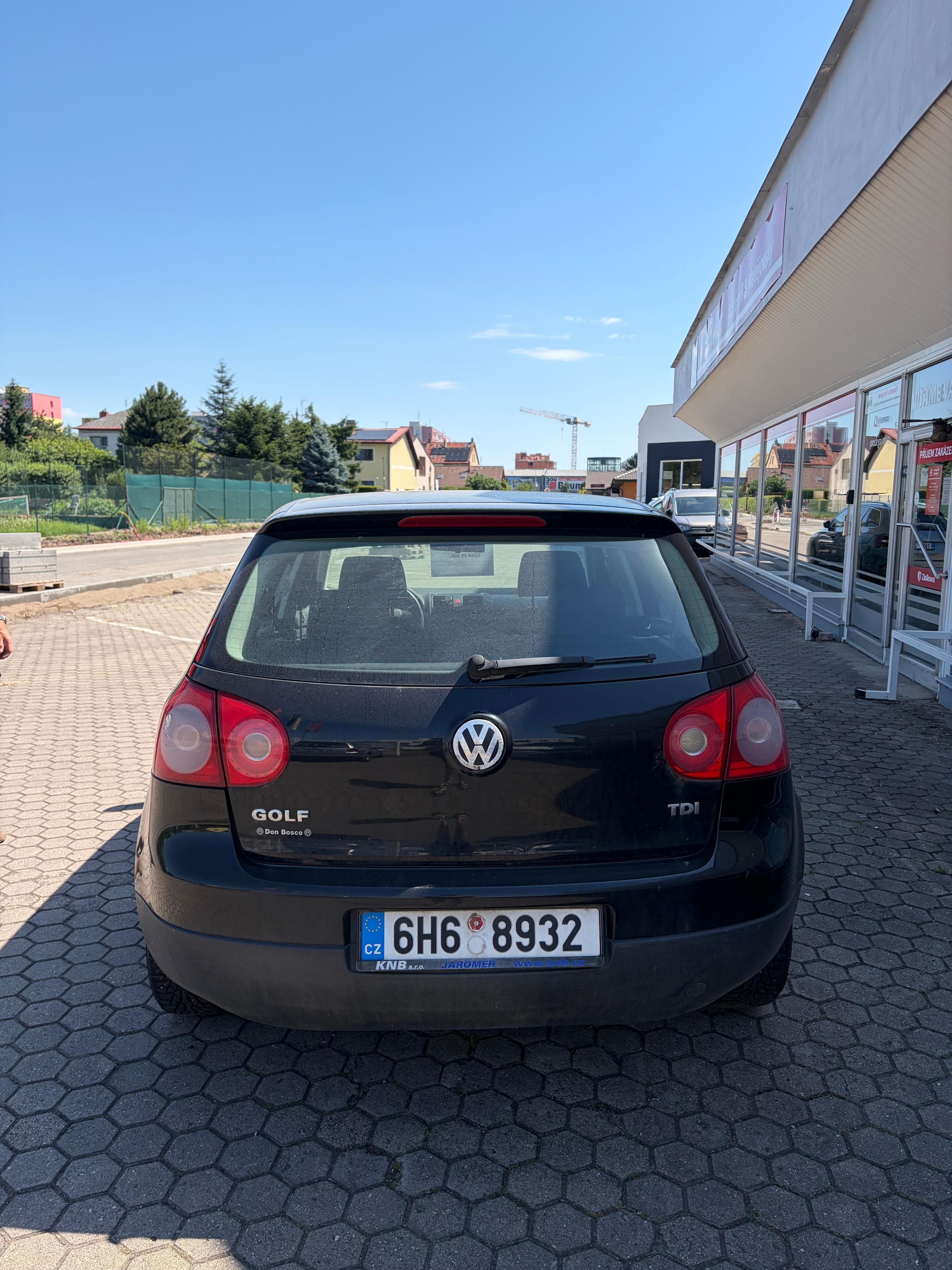 Volkswagen Golf, 1.9 TDI -servisováno - fotka 4