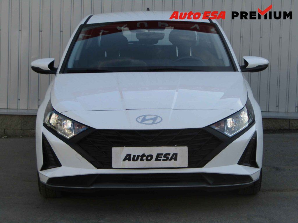 Hyundai i20, 1.2i,1.maj,ČR,STK2/28 - fotka 2