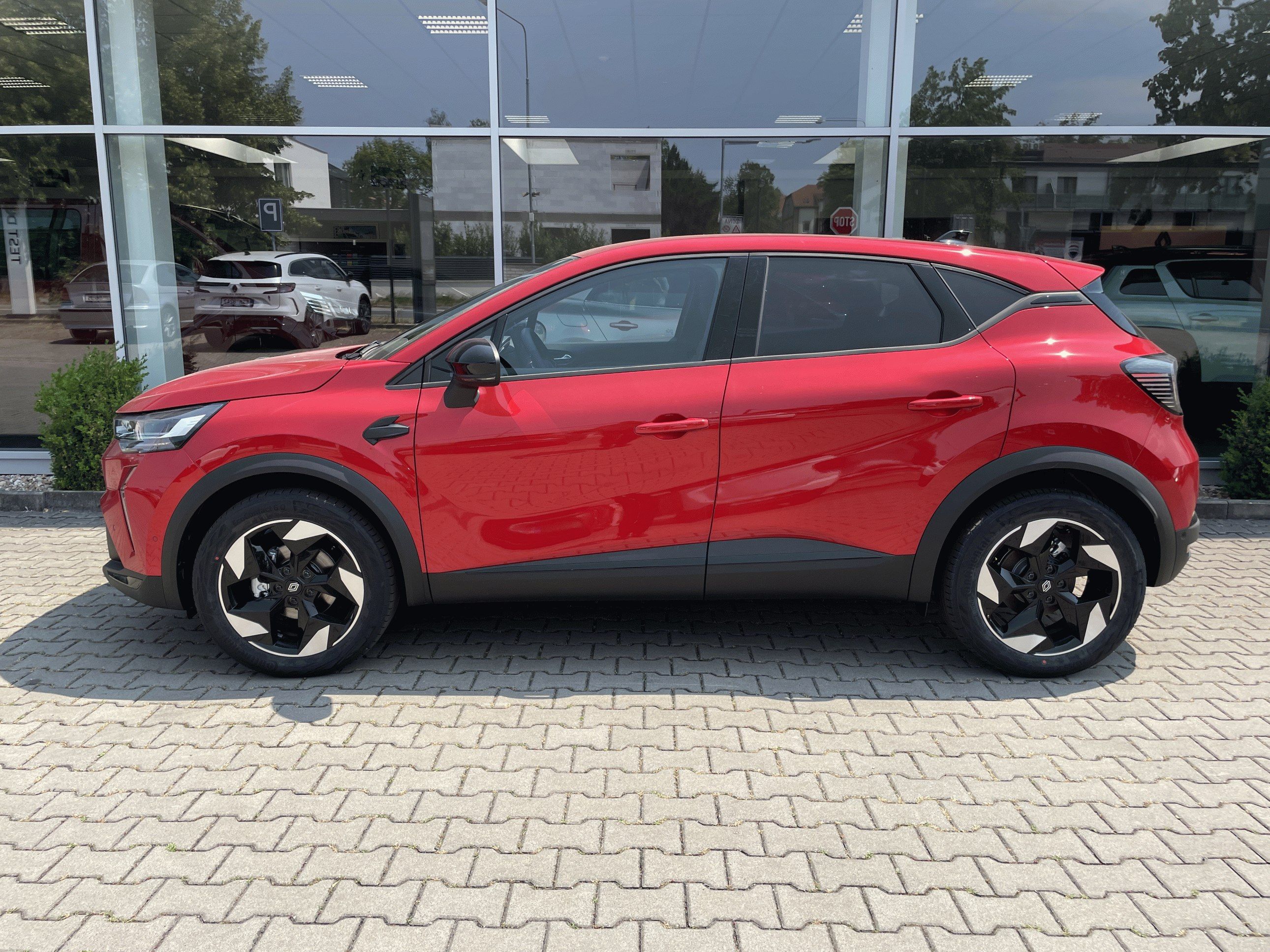 Renault Captur, TCe 90 Techno - fotka 4