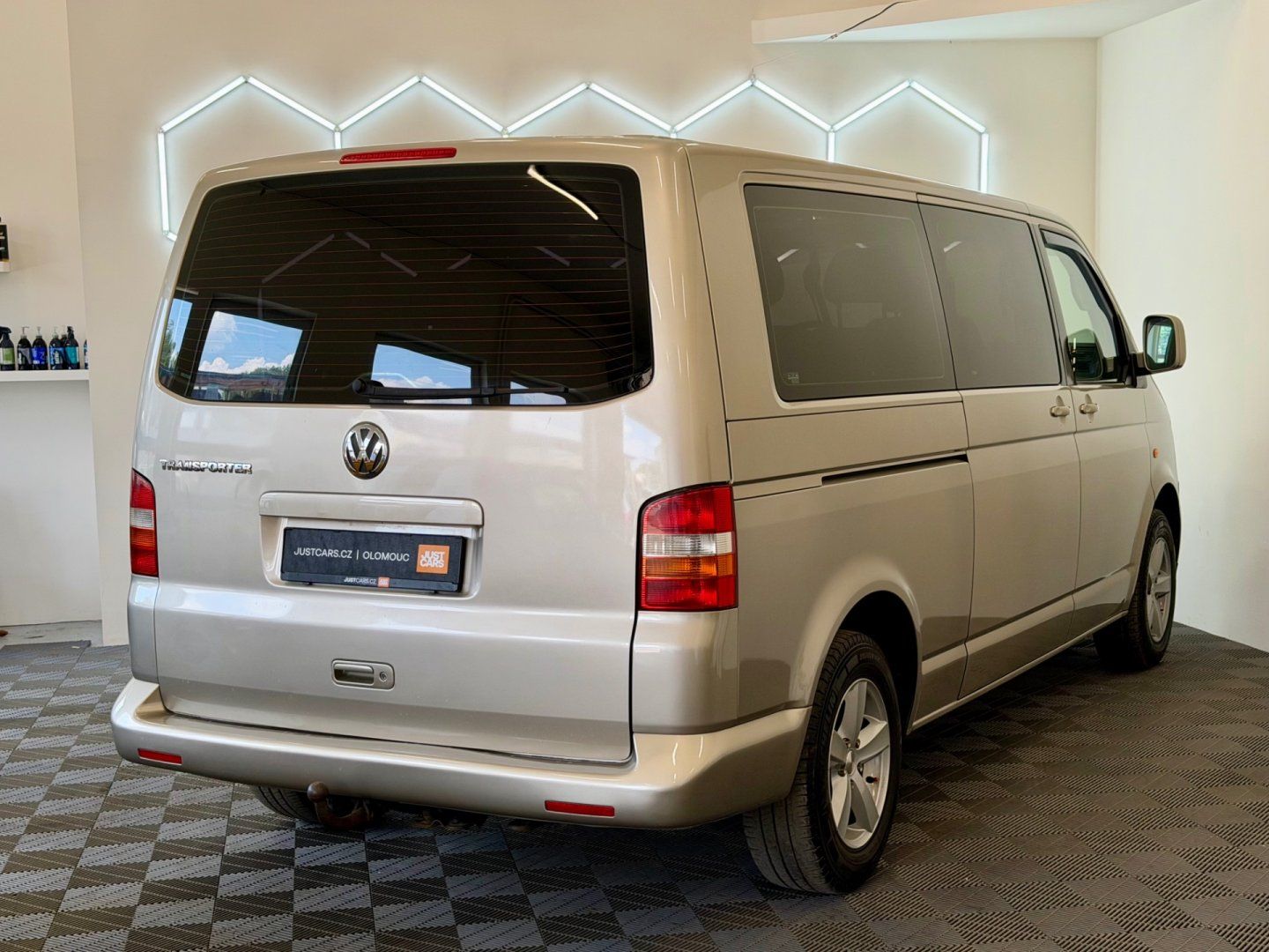 Volkswagen Transporter, LONG 2.5TDi96kW SHUTTLE/8 MÍST - fotka 4