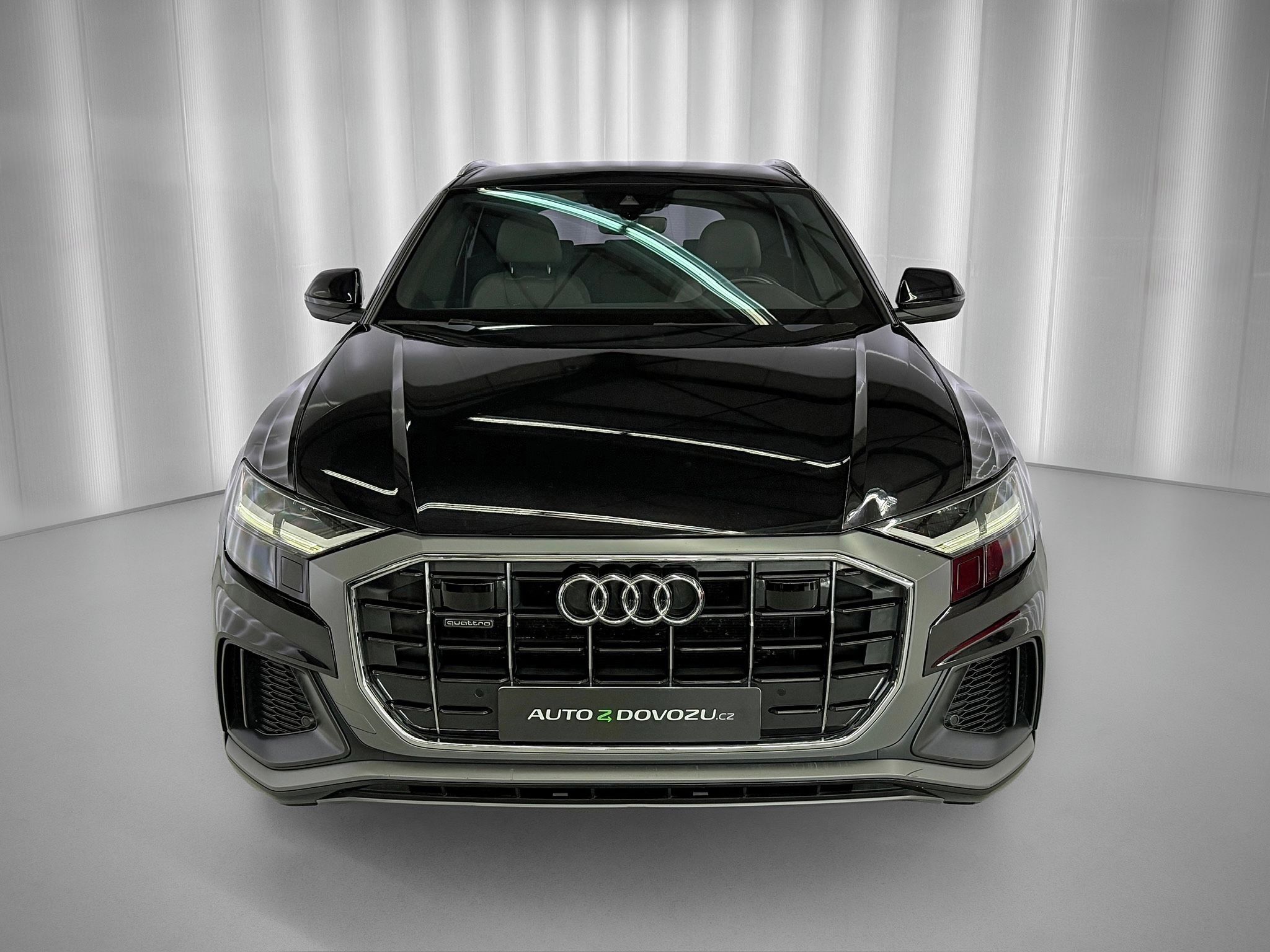Audi Q8, 50TDI QUATTRO S-LINE, VZDUCH, - fotka 3