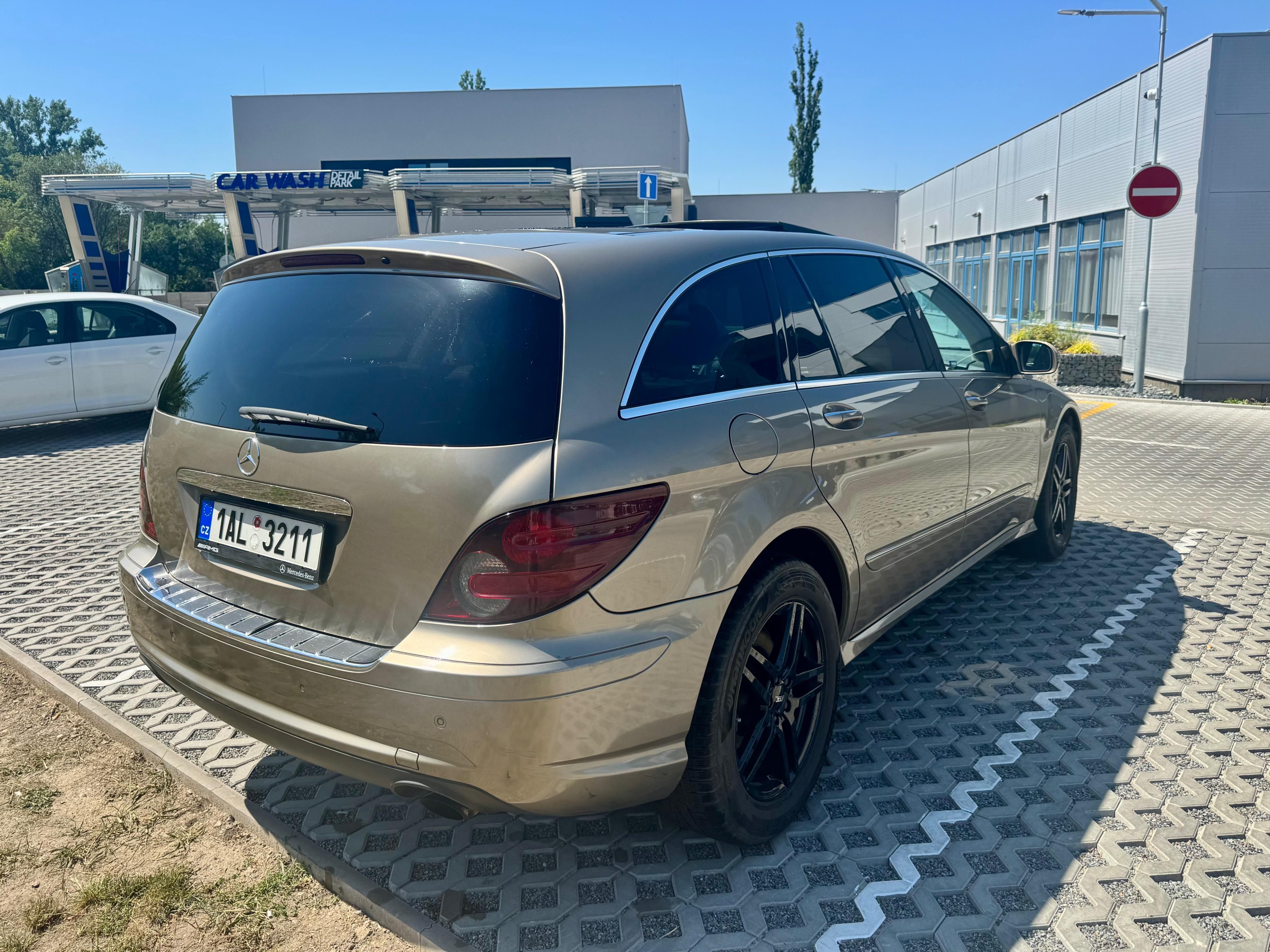 Mercedes-Benz Třídy R, 350CDi L 4Matic Panorama. - fotka 4