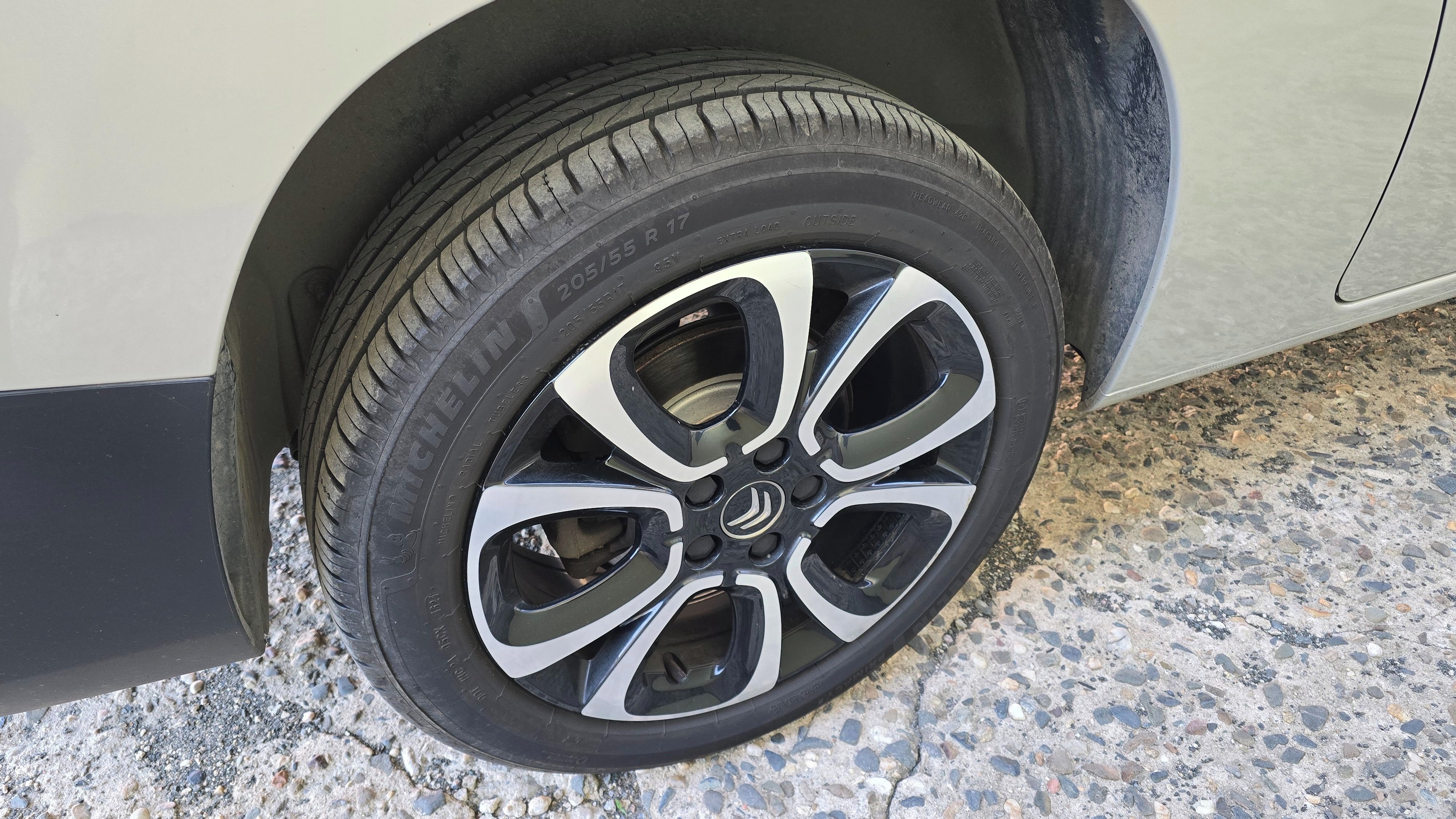 Citroën Berlingo, 1.5 BlueHDi, Long, Webasto - fotka 2