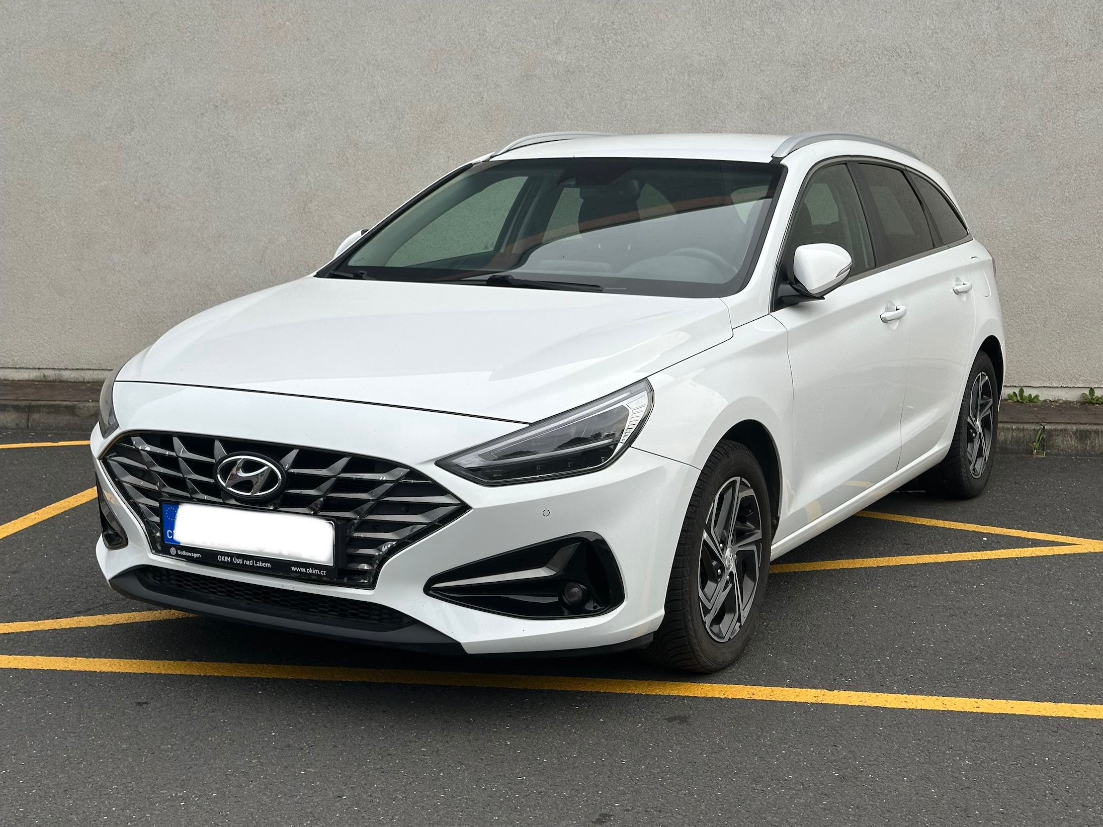 Hyundai i30, 1,6crdi,smart,1.maj.Čr,DPH