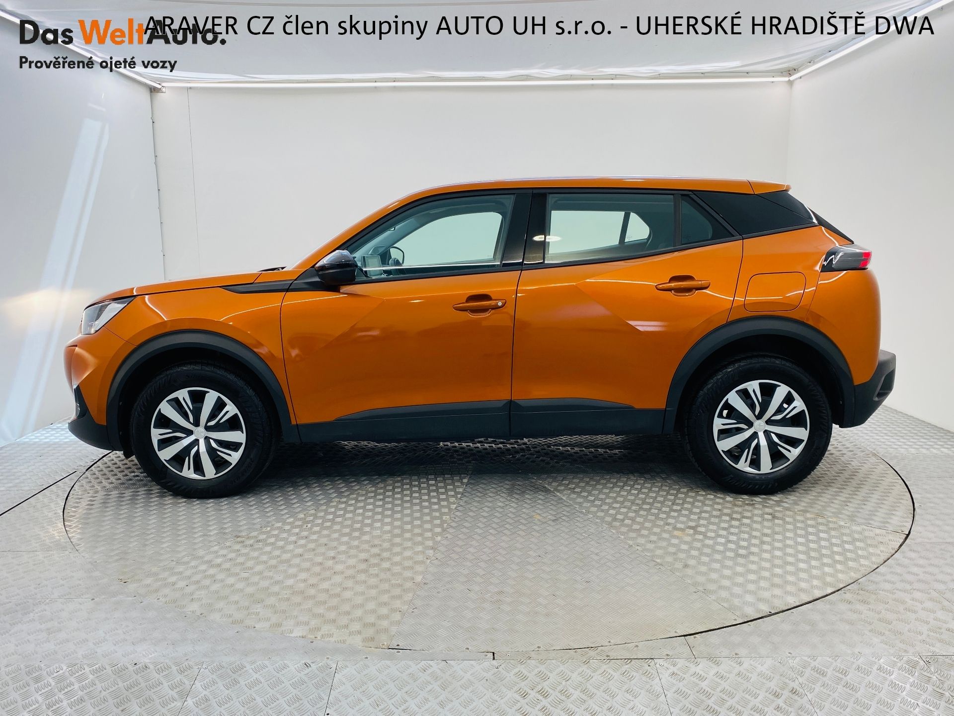 Peugeot 2008, 1.5 BlueHDi 81Kw - fotka 3