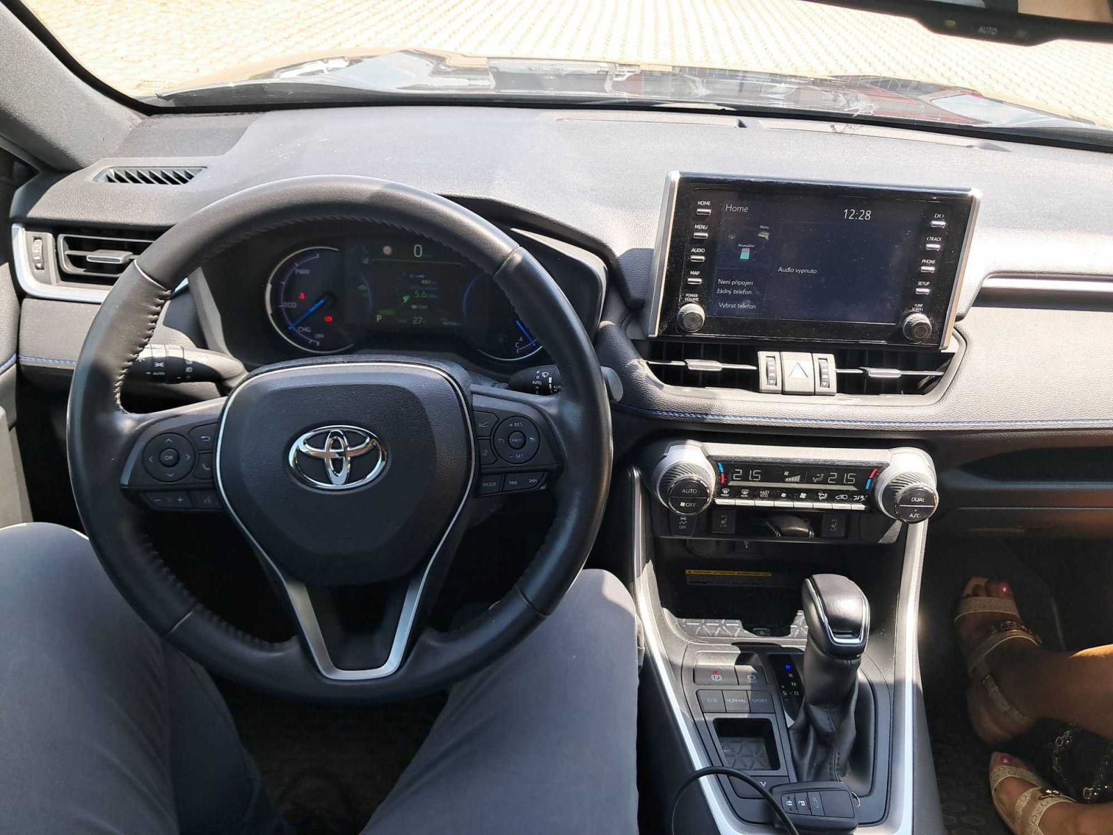 Toyota Rav4, 2.5 Hybrid, Automat, ČR,1.maj - fotka 3