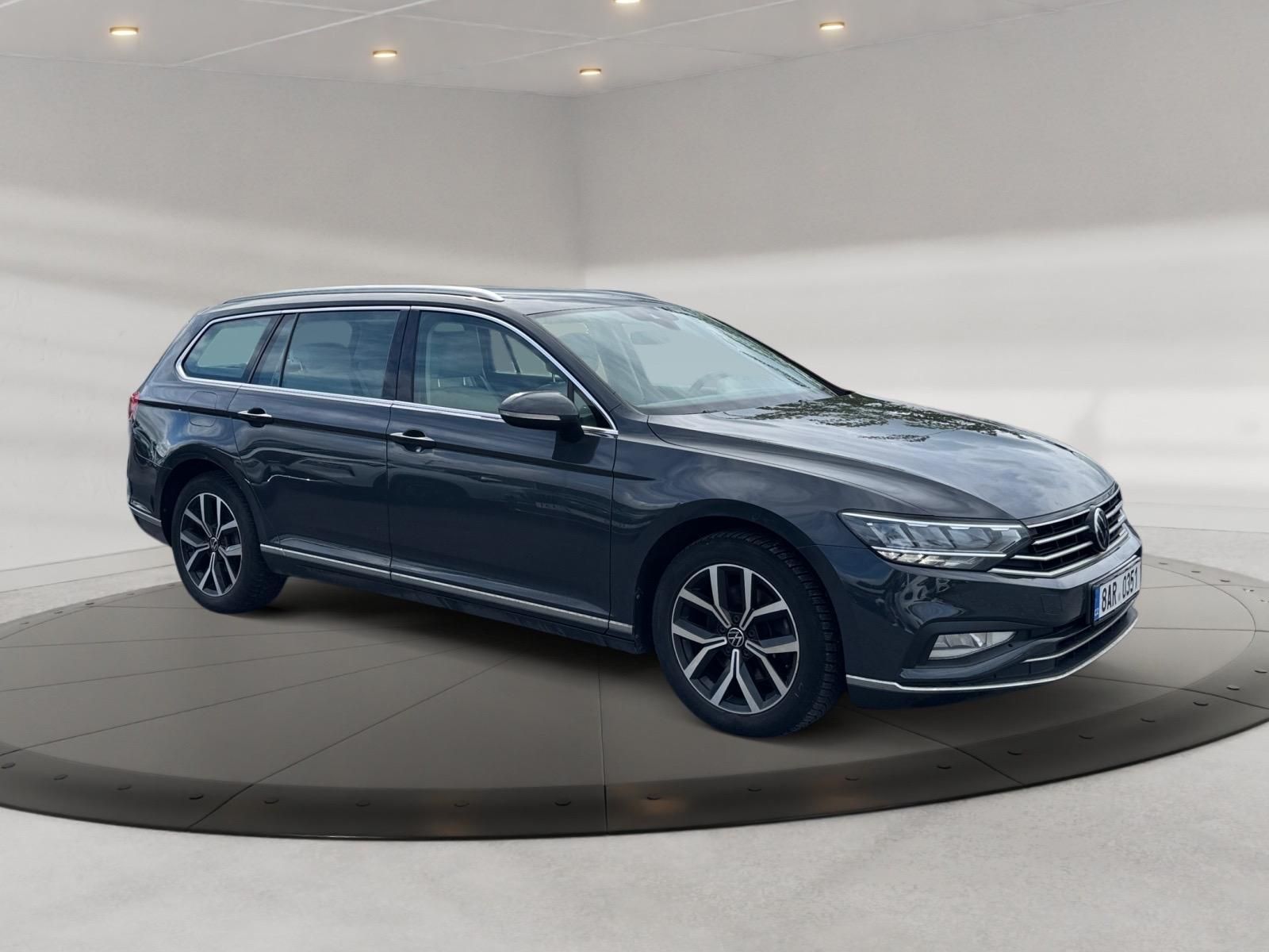 Volkswagen Passat Variant, ELEGANCE 2.0TDI 110kW CZ DPH - fotka 3