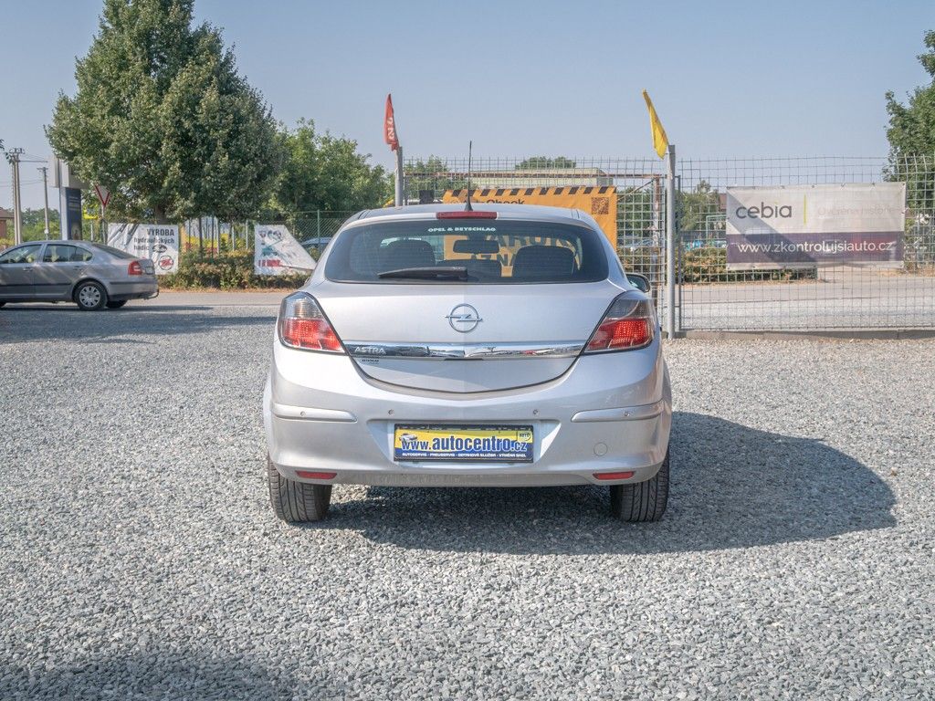 Opel Astra, 1.4i 63KW KUPÉ – SERVISKA - fotka 6