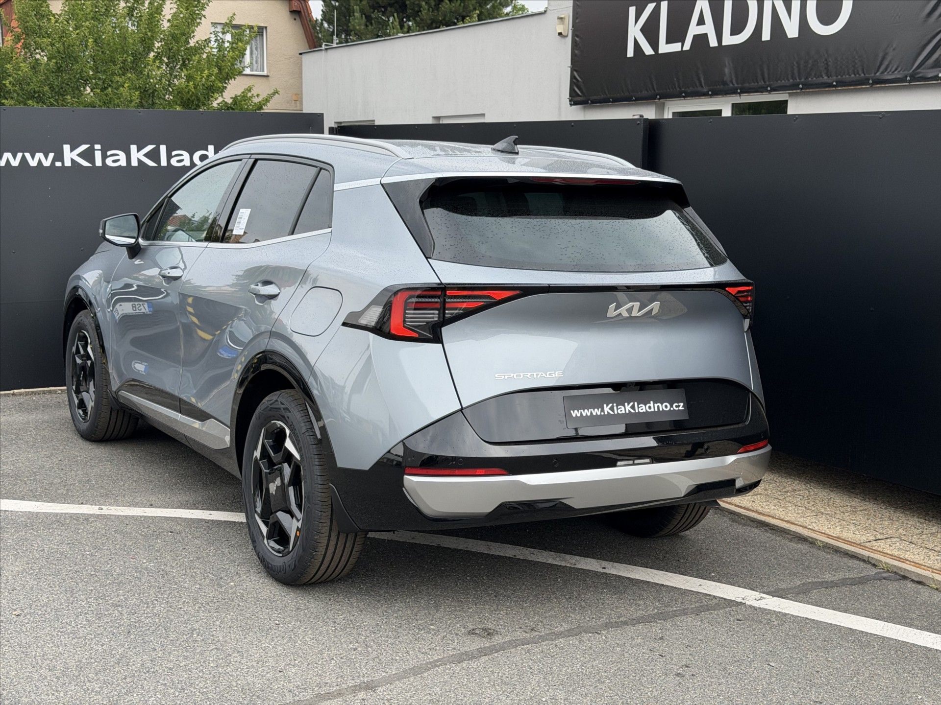 Kia Sportage, 1,6 T-GDI 4X2 7DCT TOP - fotka 6