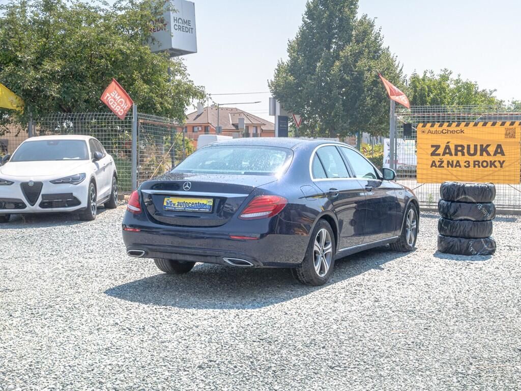 Mercedes-Benz Třídy E, ČR 220CDI 143KW 4x4 – 2x PNEU - fotka 5