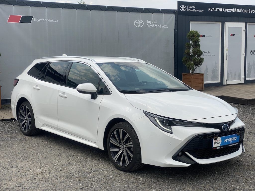 Toyota Corolla, 1.8HEV, ČR, Style Tech, záruka