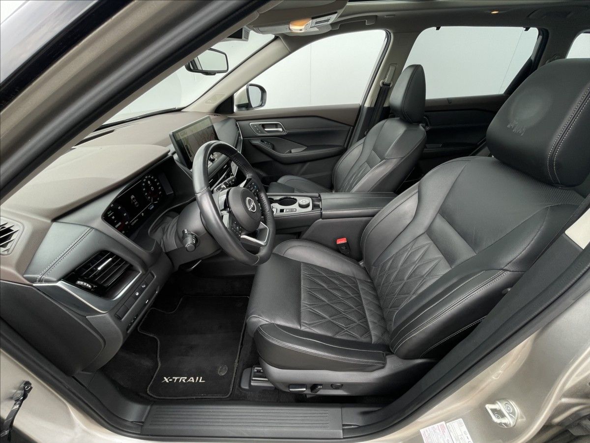 Nissan X-Trail, 1,5 e-POWER e-FORCE AWD TEKNA+ - fotka 4