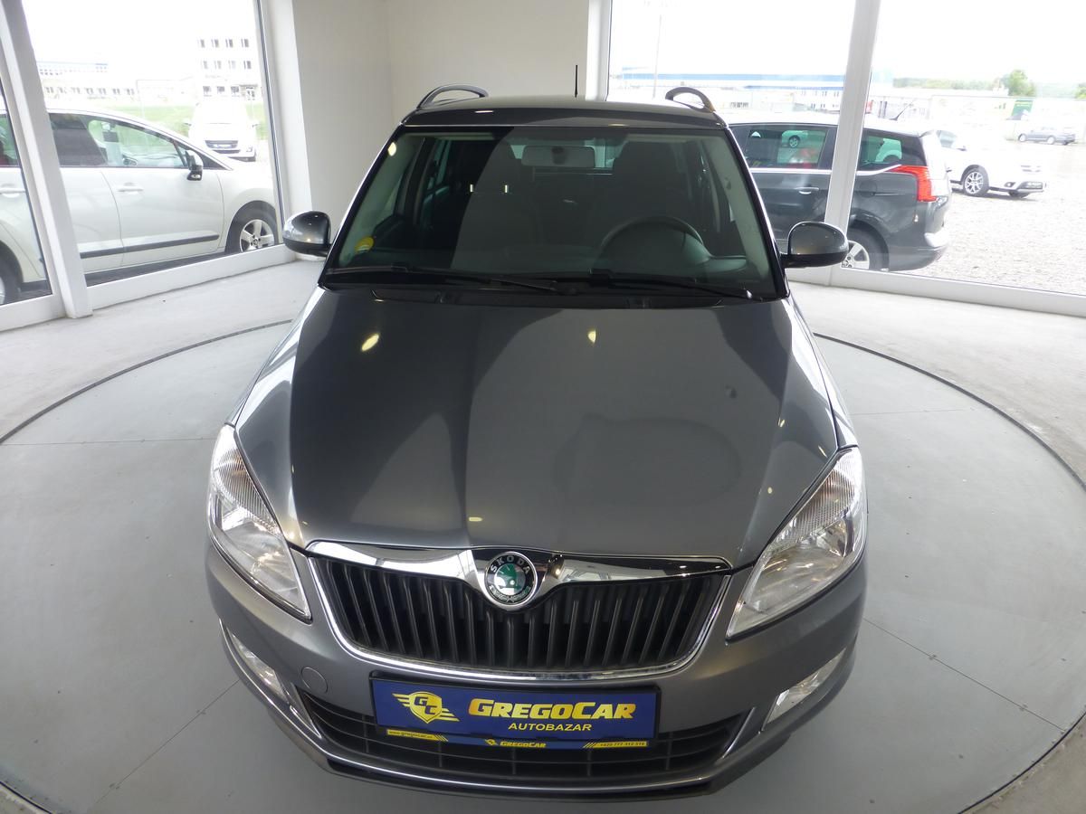 Škoda Fabia, 1,2TSI**ALU KOLA**KLIMATIZACE* - fotka 2