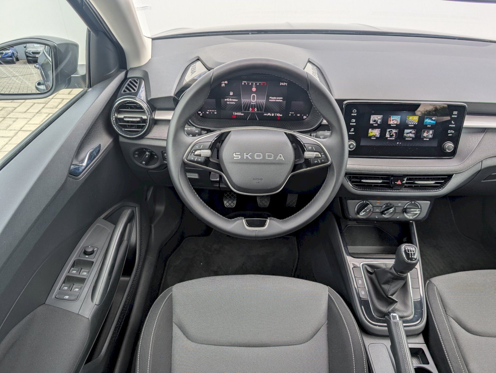 Škoda Fabia, 1,0 MPI / 59 kW Selection - fotka 6