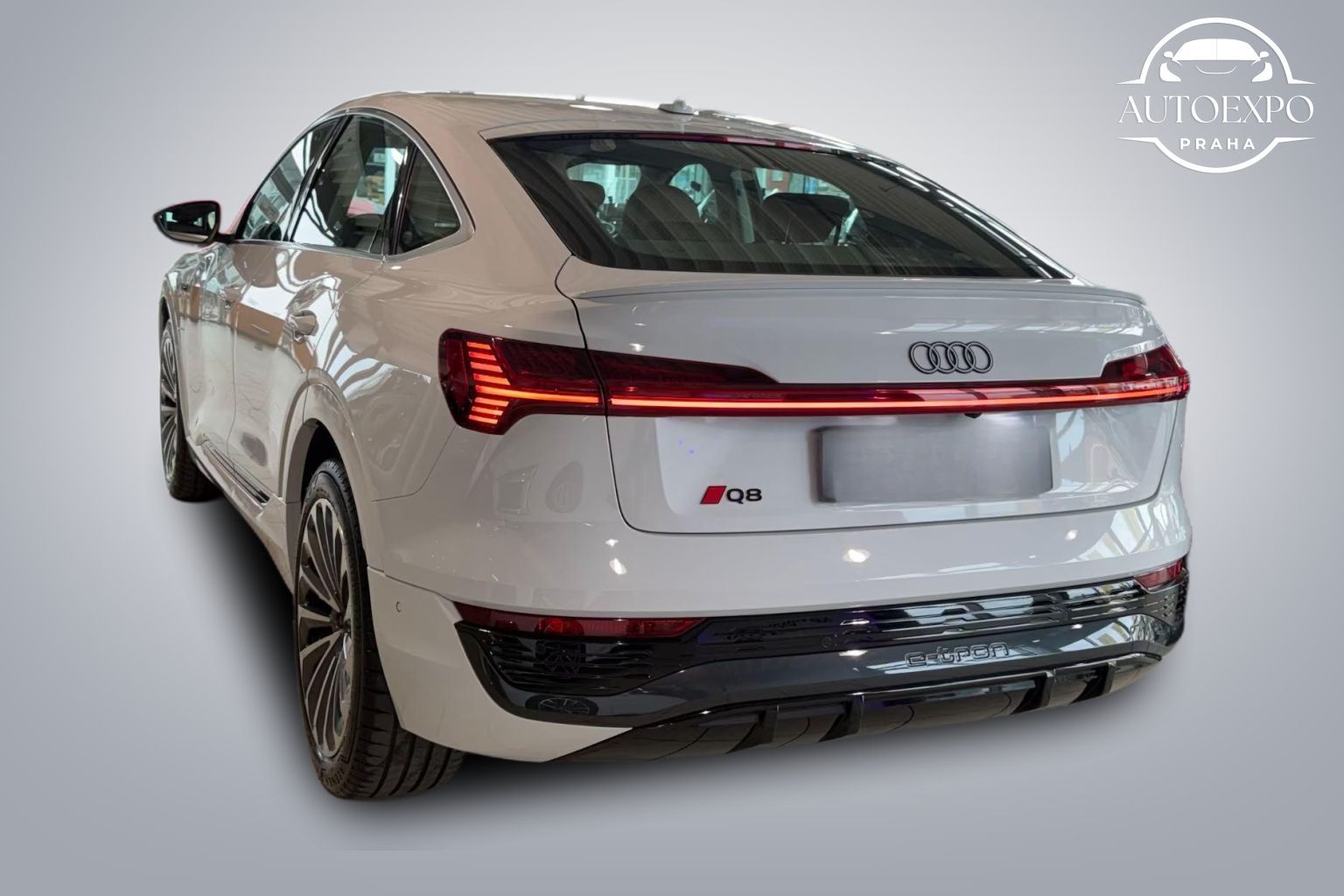Audi Q8 e-tron, QUATTRO*MATRIX*S-LINE*ACC*AHK - fotka 6