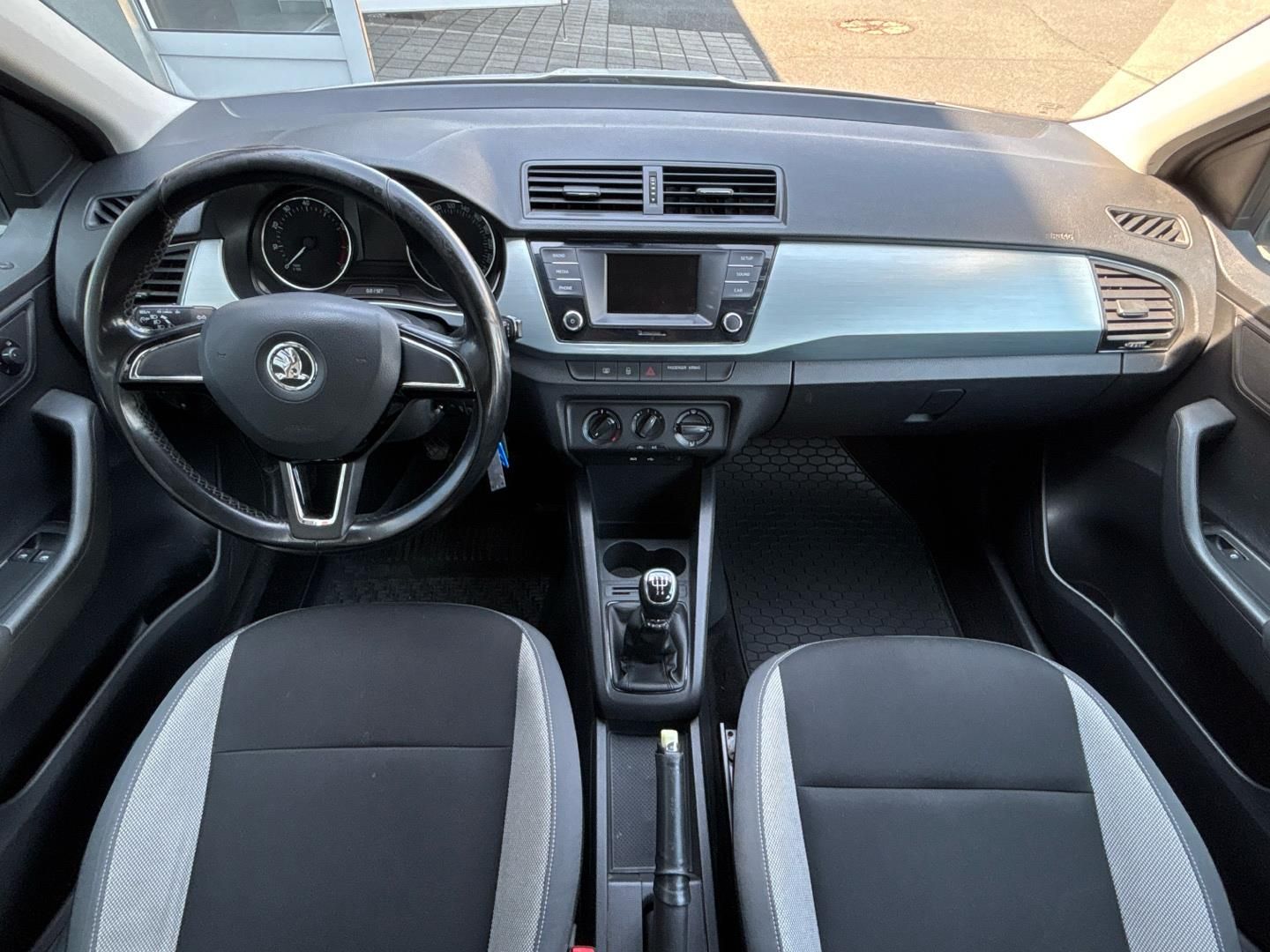 Škoda Fabia, 1.2 TSI / 66 kW Ambition - fotka 5