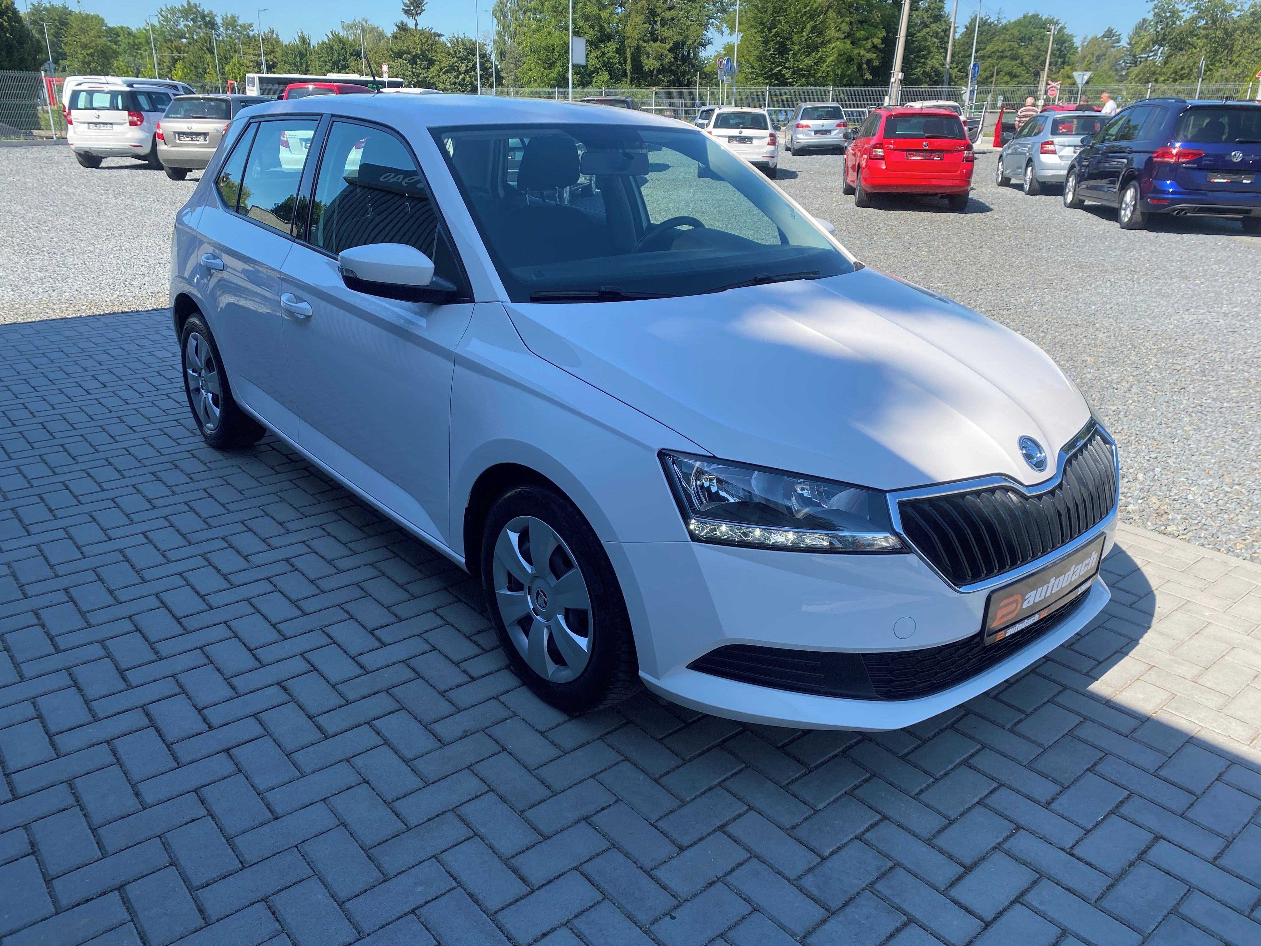 Škoda Fabia, 1.0 MPI - 1xMAJ. - LED - PDC - fotka 6