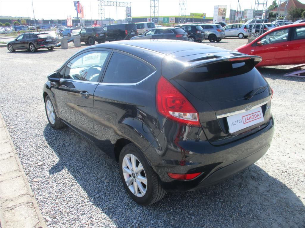 Ford Fiesta, 1,2 i, aut.klima, serv.kniha, - fotka 6