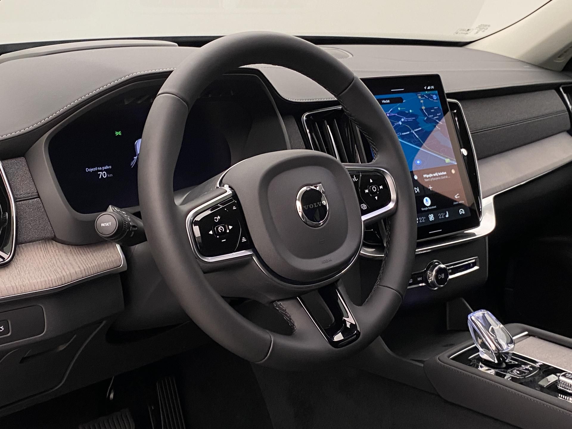 Volvo XC90, B5 AWD AUT BRIGHT PLUS 7míst - fotka 4