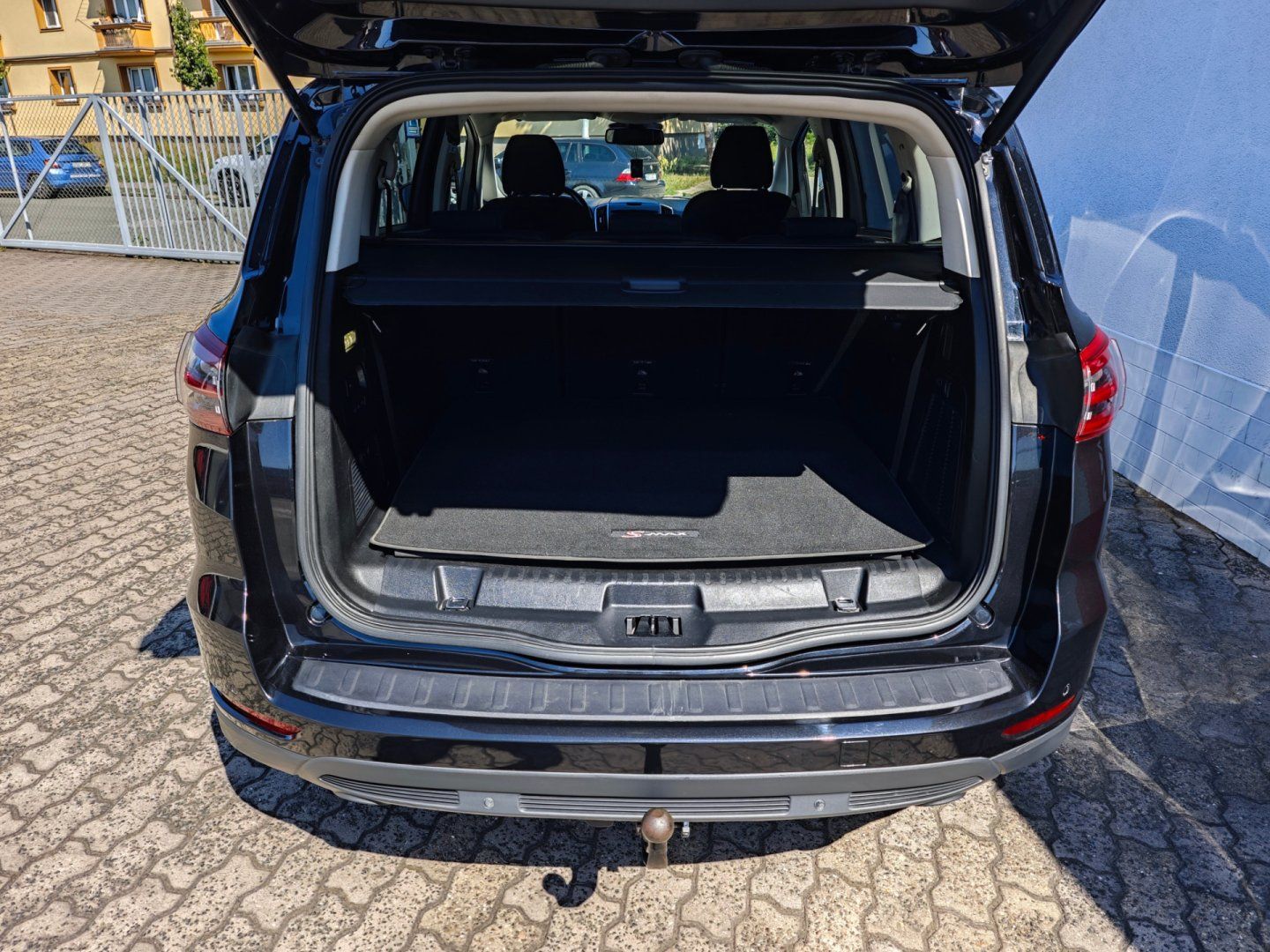 Ford S-MAX, 2.0 TDCI 110kW NAVI 7 míst - fotka 6