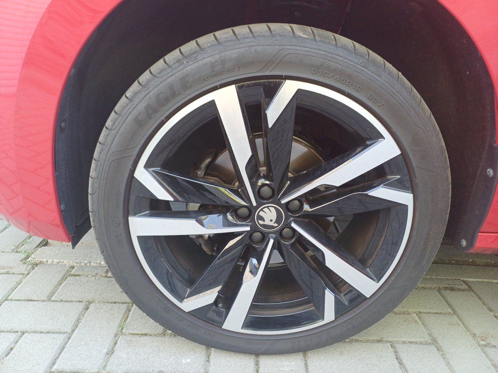 Škoda Kamiq, Monte Carlo TSI 1.0 / 85 kW M6 - fotka 6