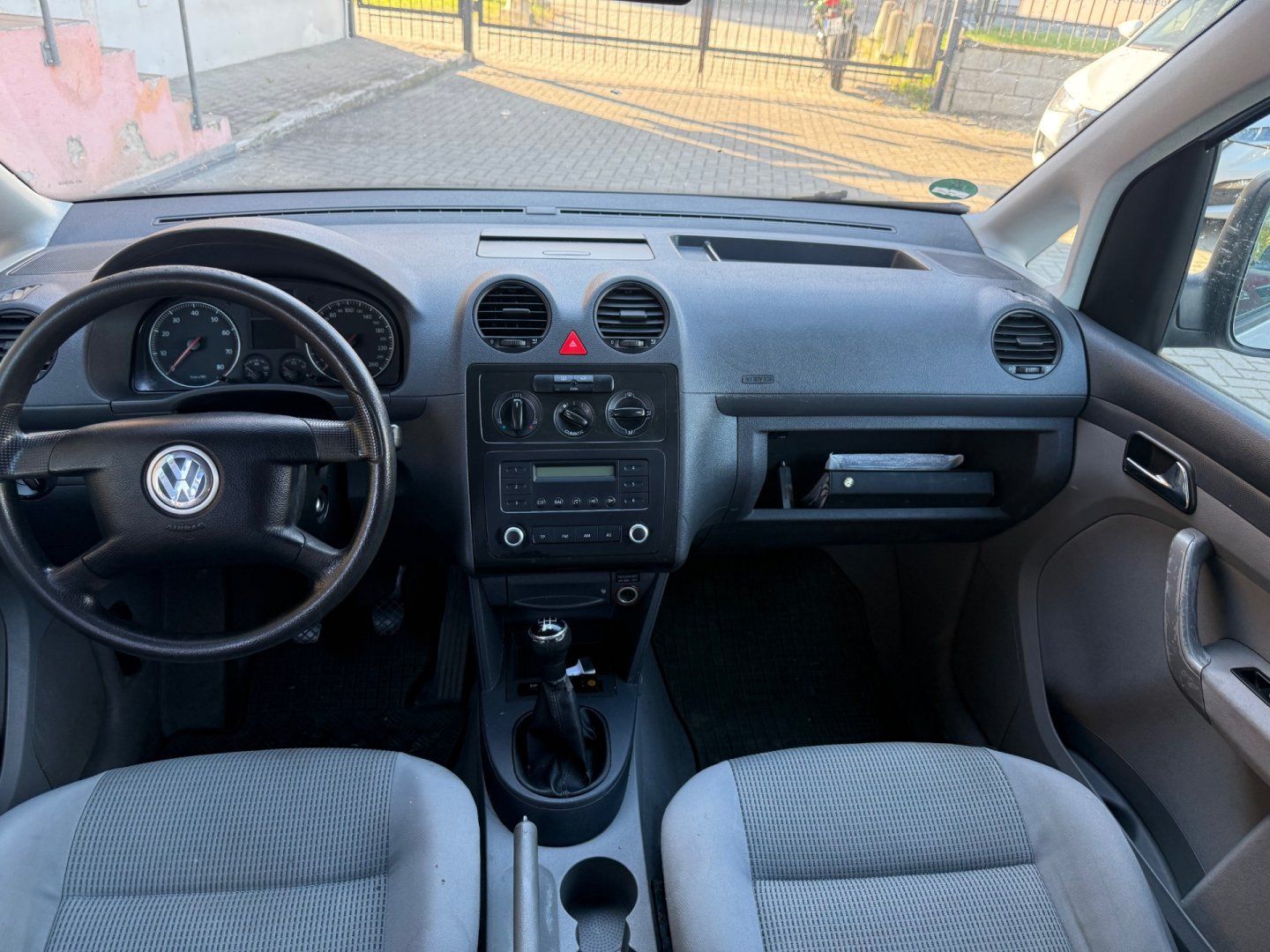 Volkswagen Caddy, 1.4 MPI - LPG - 7 Míst ! - fotka 5