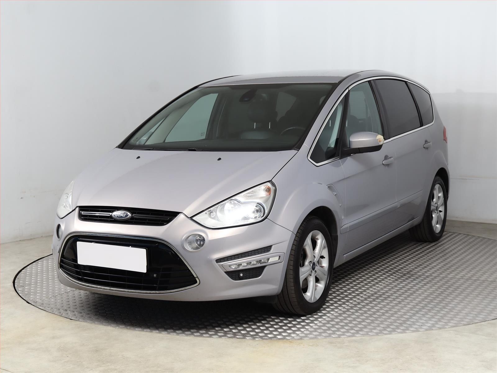 Ford S-MAX, 2.0 TDCi - fotka 2
