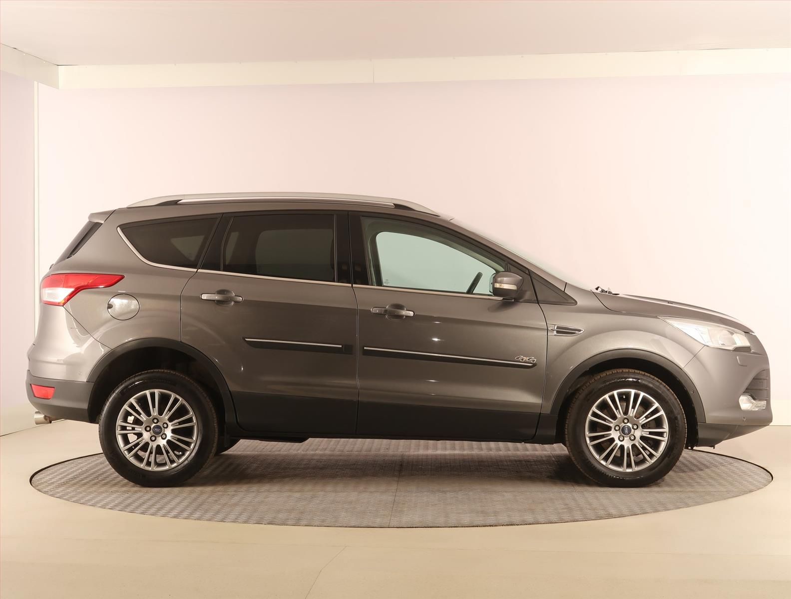 Ford Kuga, 2.0 TDCi, 4X4, Serv.kniha - fotka 6