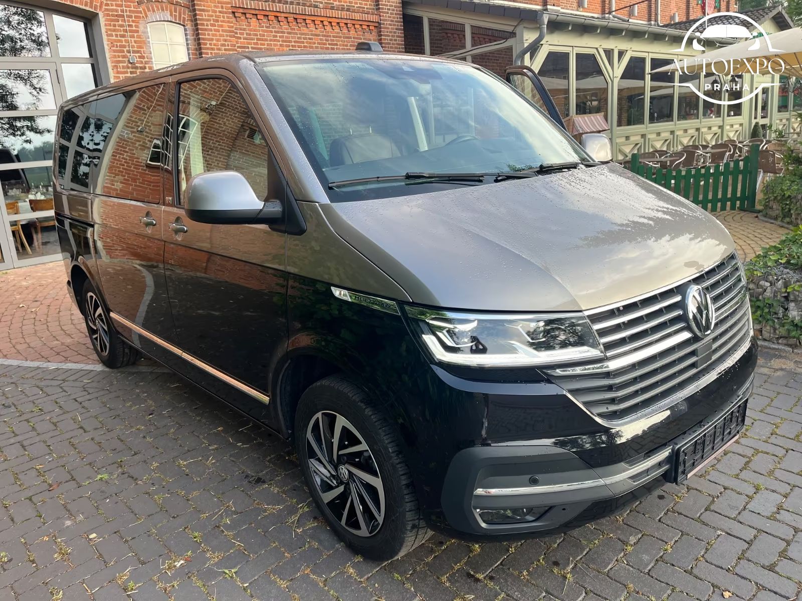 Volkswagen Multivan, Generation Six DSG - fotka 2
