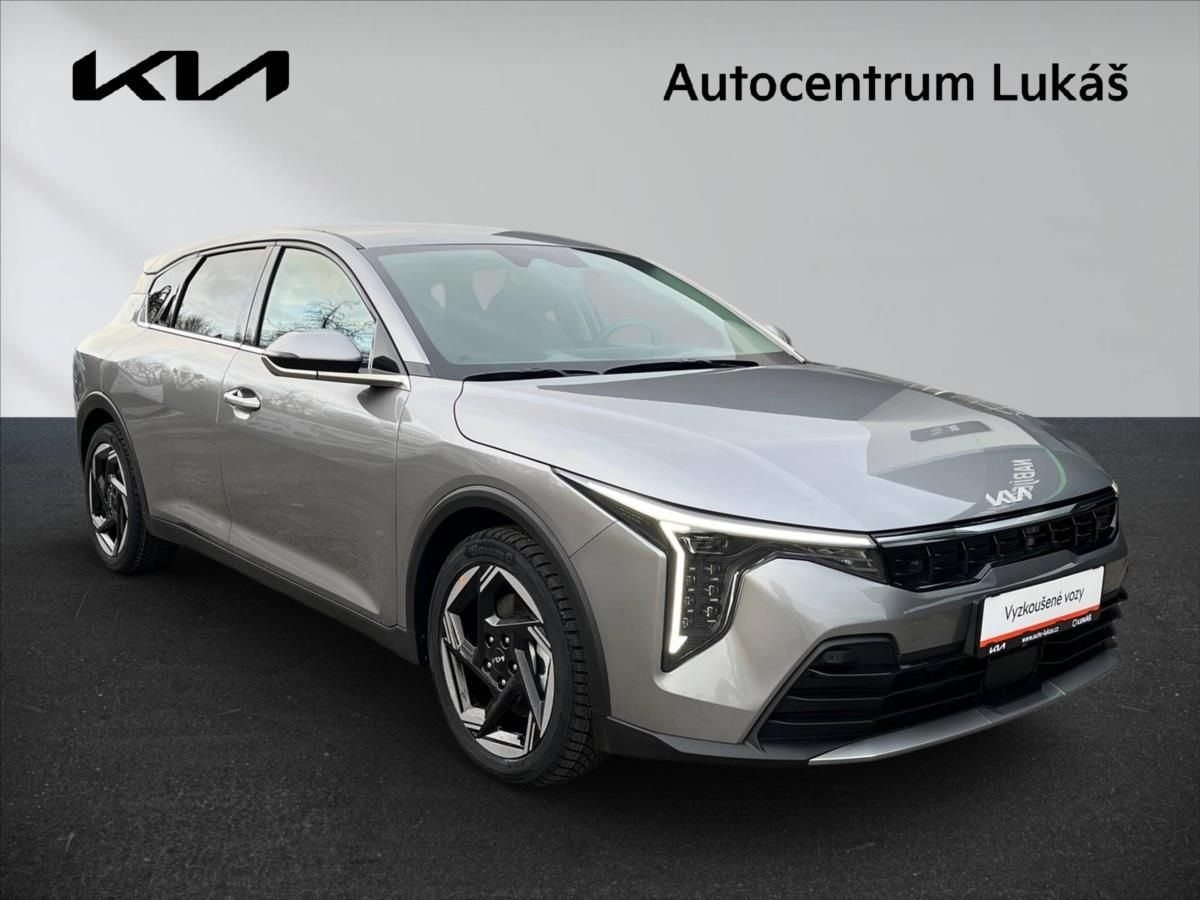 Kia K4, 1,6 K4 CL4 1,6 T-GDi GPF 7DCT - fotka 3
