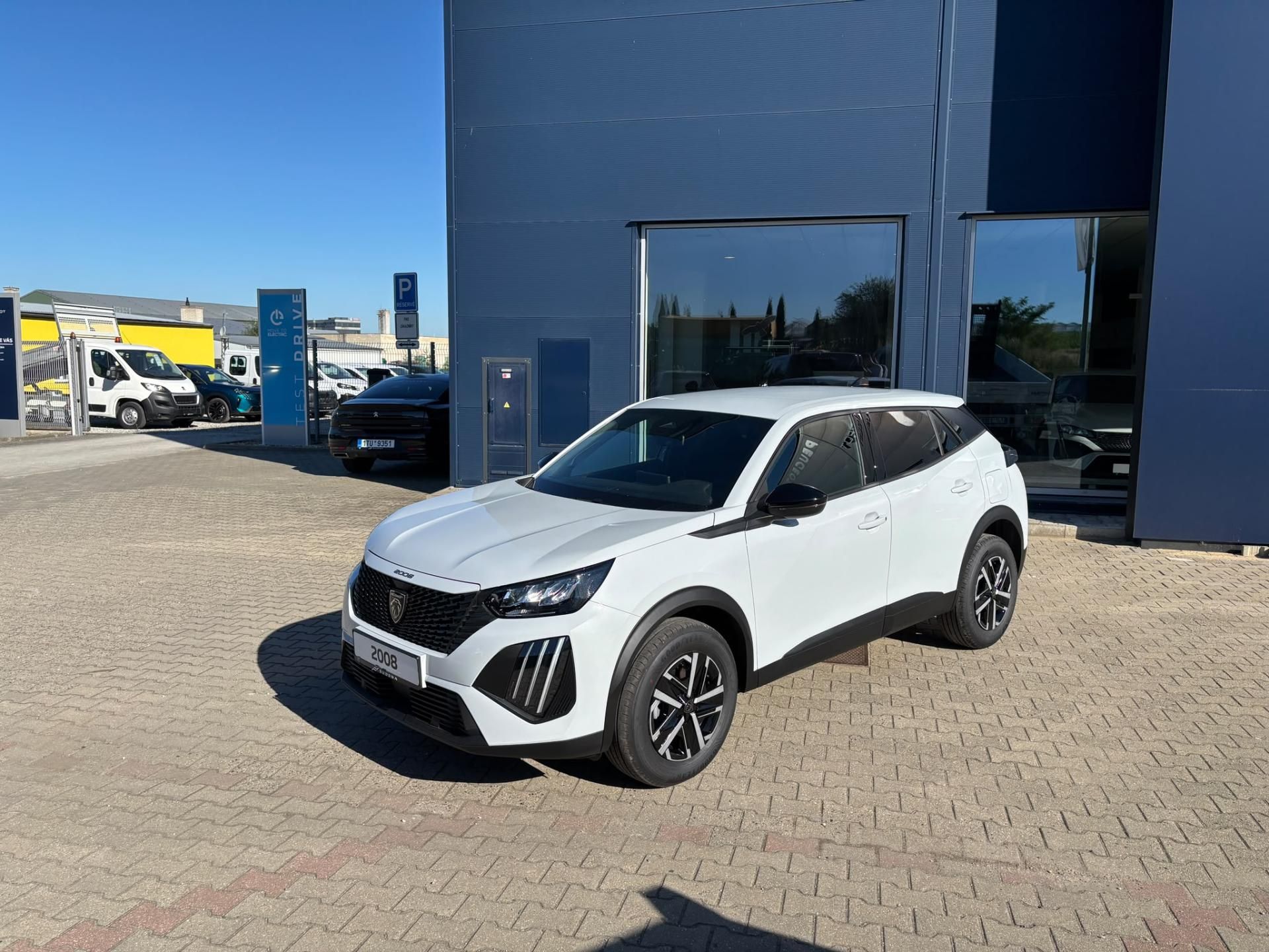 Peugeot 2008, BUSINESS Turbo 100 MAN6 - fotka 3