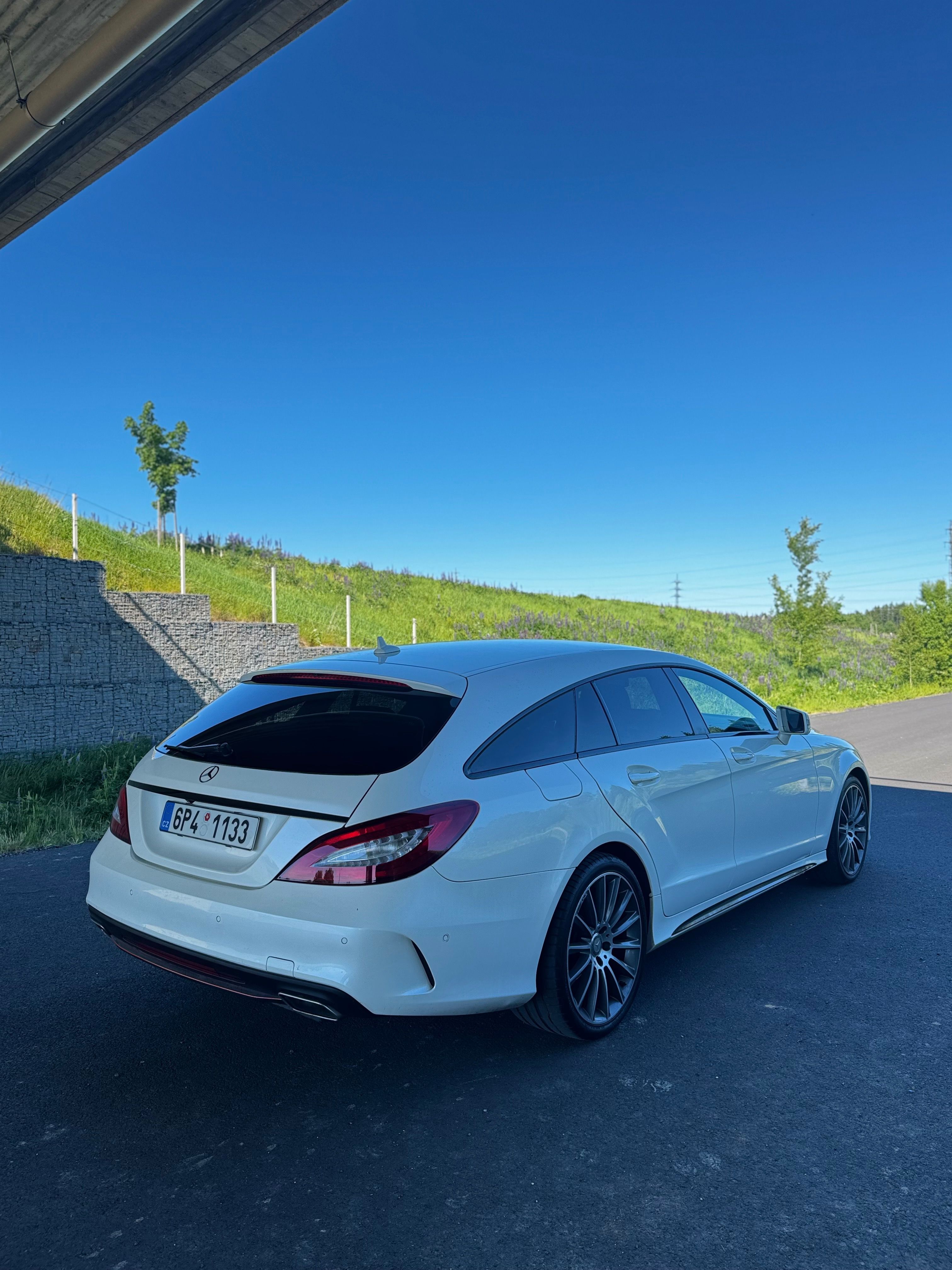 Mercedes-Benz CLS, SPĚCHÁ Mercedes Benz Cls 2.maj - fotka 3