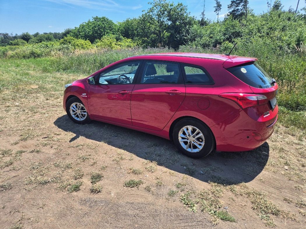 Hyundai i30 - fotka 3